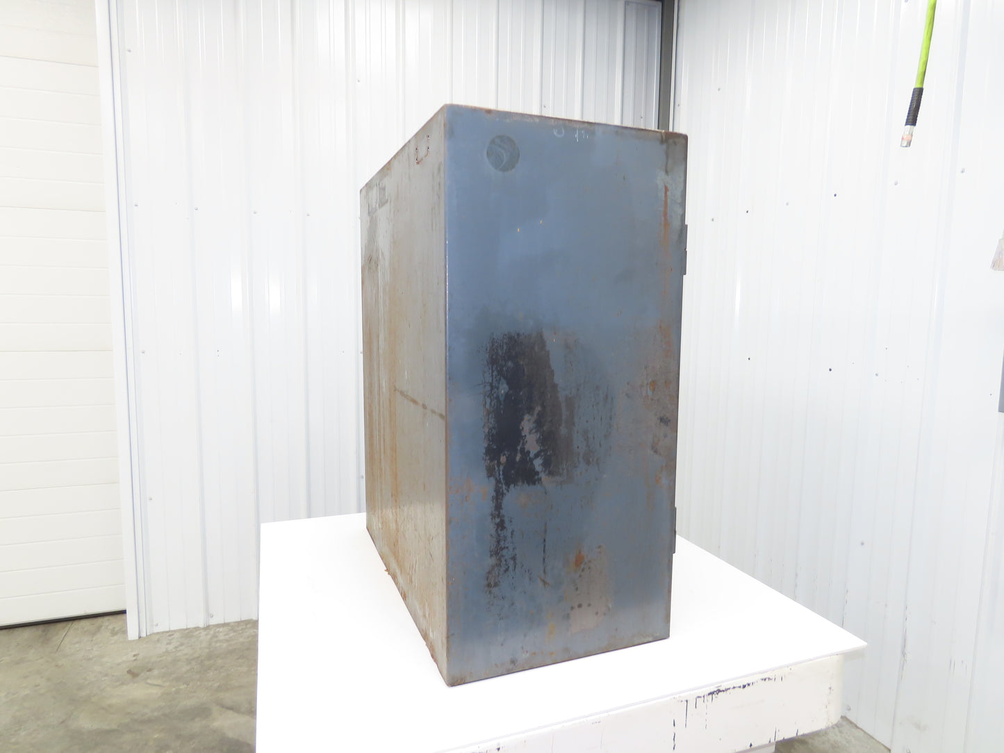 Strong Hold Extreme Duty 12 GA Counter-Height Cabinet 2 Shelf 36x20x42"