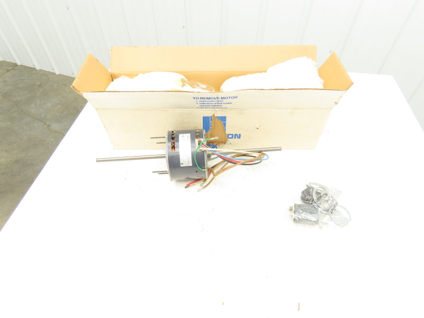 Emerson RAC 1213 AC Motor 1/3 HP 1075RPM 230V 60Hz Double Shaft