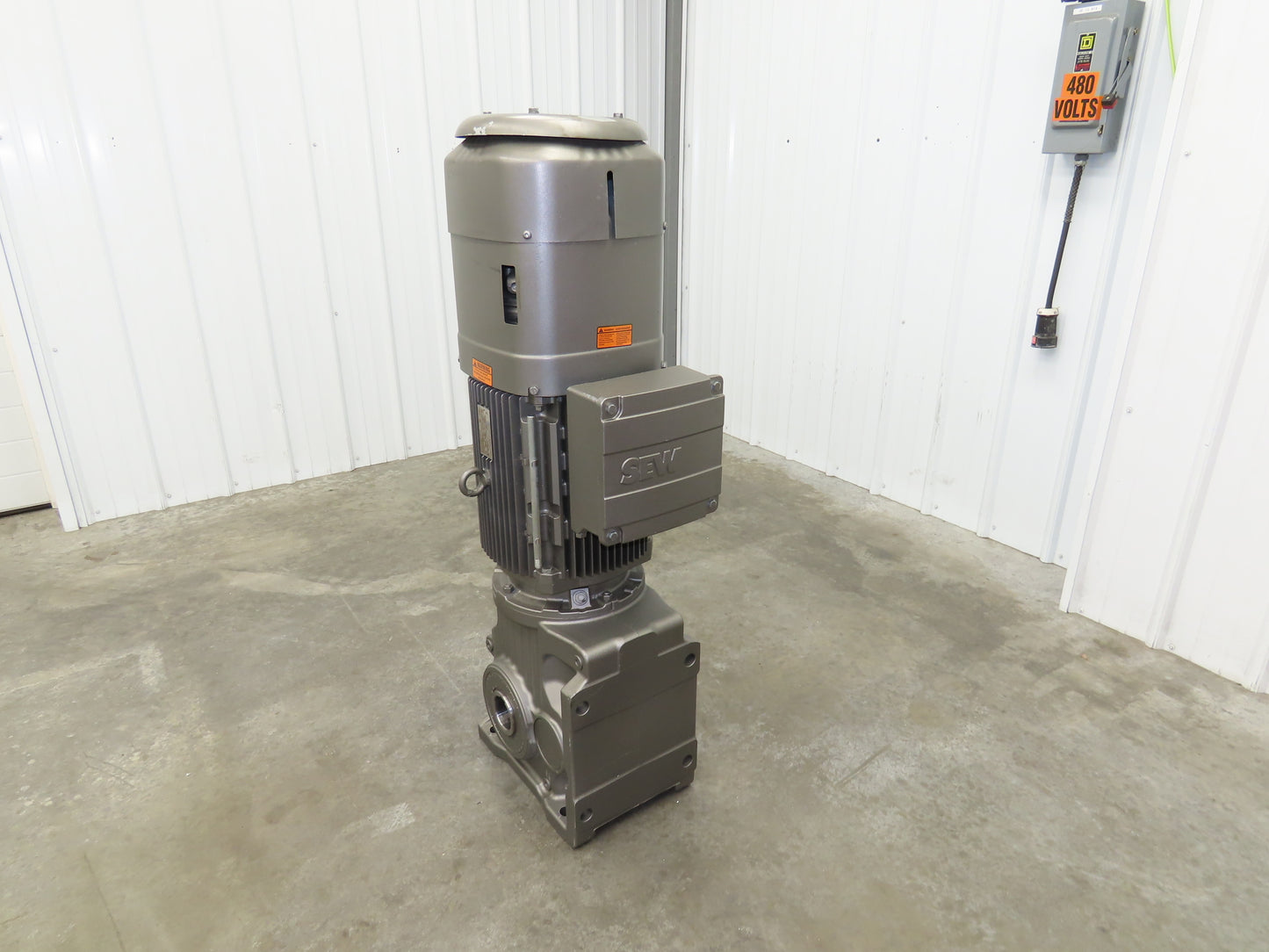 Sew Eurodrive KA97B DRL180S4BE32HR/TF/EG7S/AL/C Gearmotor 134-200RPM 329-500VAC