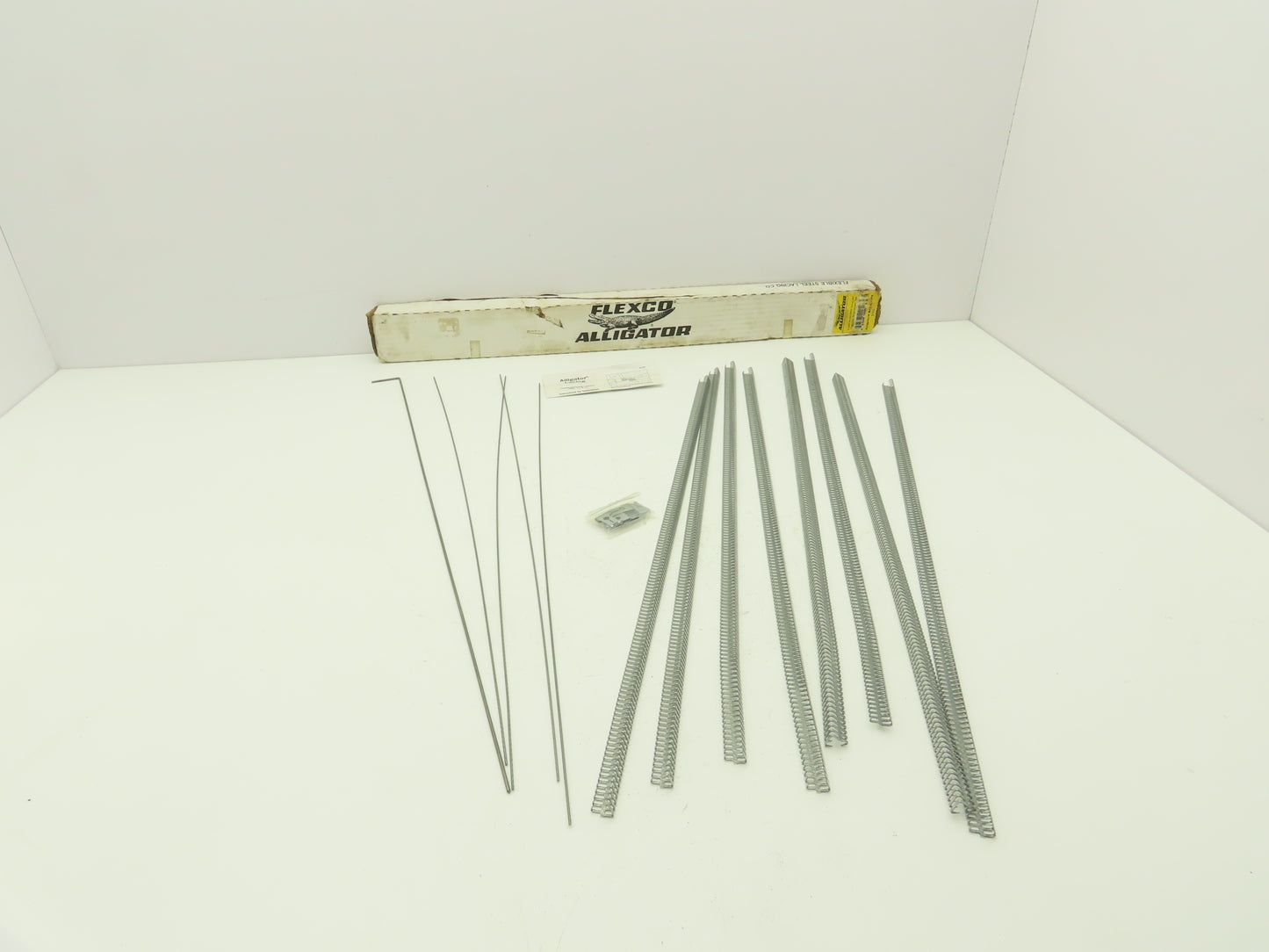 Flexco Alligator 7S-24 24" Conveyor Belt Lacing Steel Fastener Set of 4/Box