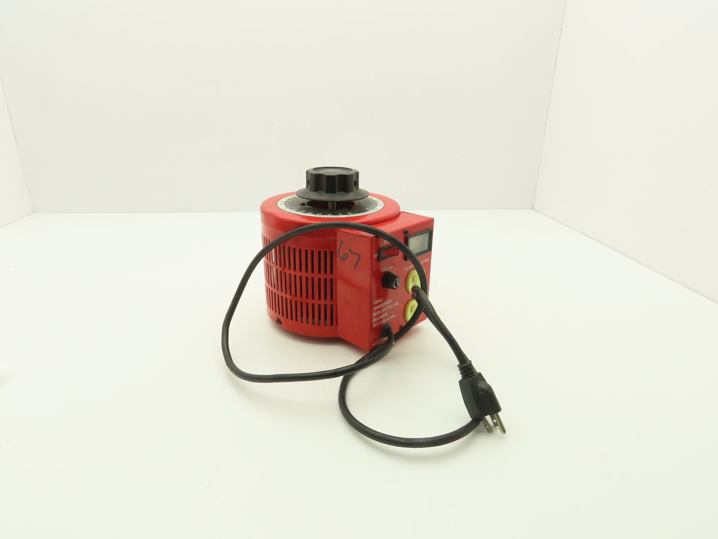Variac TDGC-2KM Variable Voltage Transformer 2000VA 115V Input 0-130VAC Output