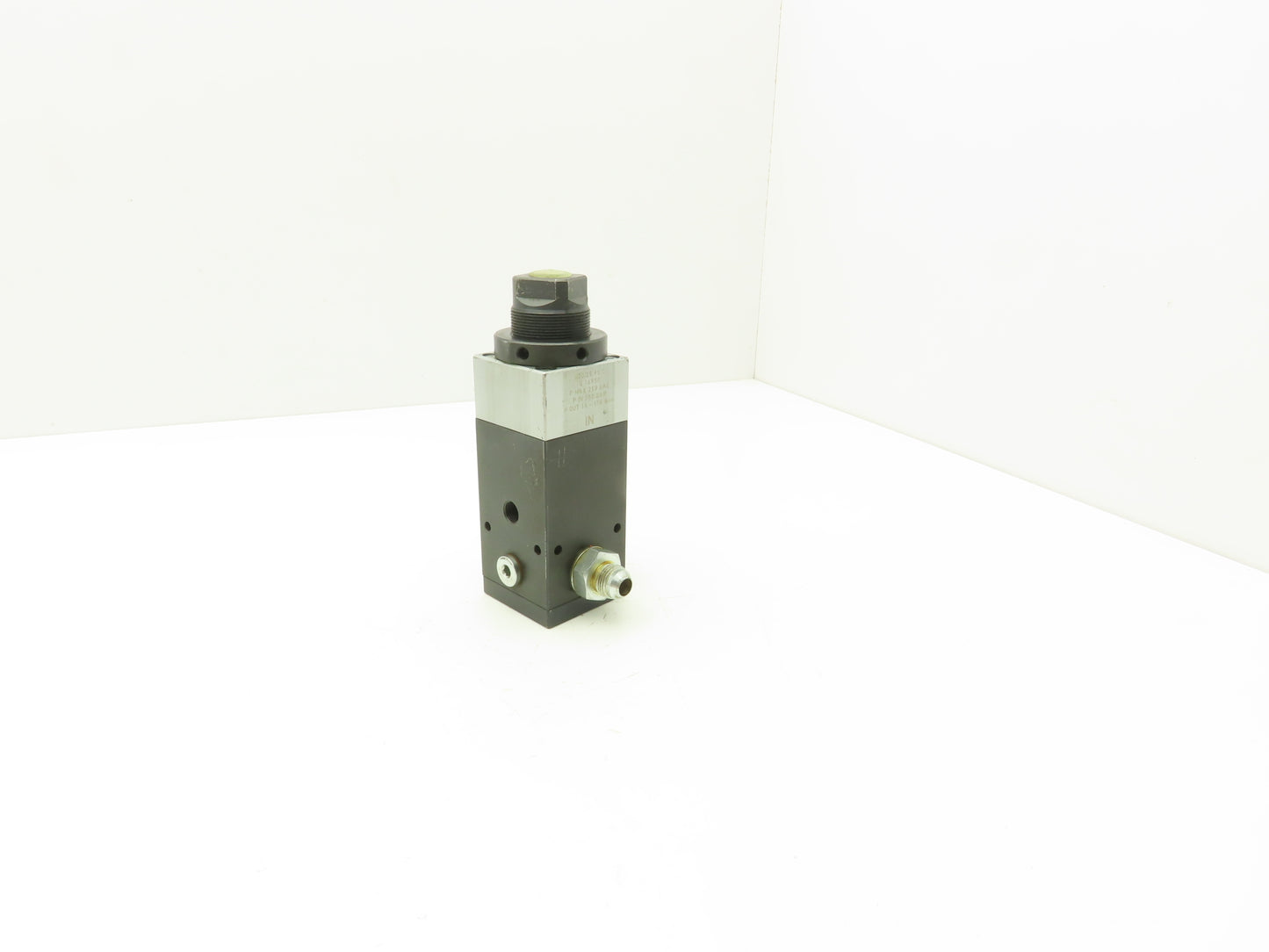 Dopag 400.25.95C Hydraulic Pressure Regulator Valve 250bar 3625psi