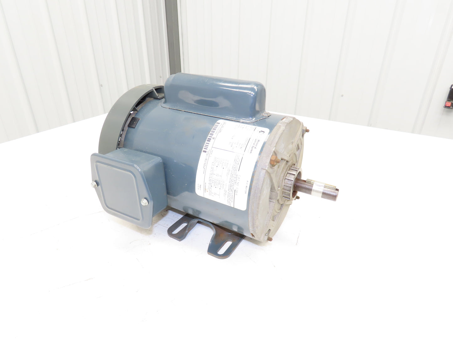 General Electric C264 AC Motor 1/2Hp 1140 RPM 115/230V 60Hz 1Ph 56 Frame