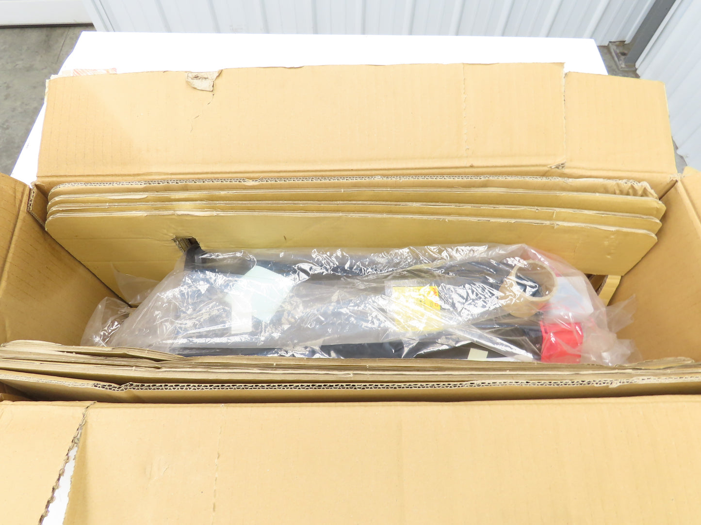 Fanuc A06B-0590-B005 #0008 AC Servo Motor 1200RPM 156V 3Ph