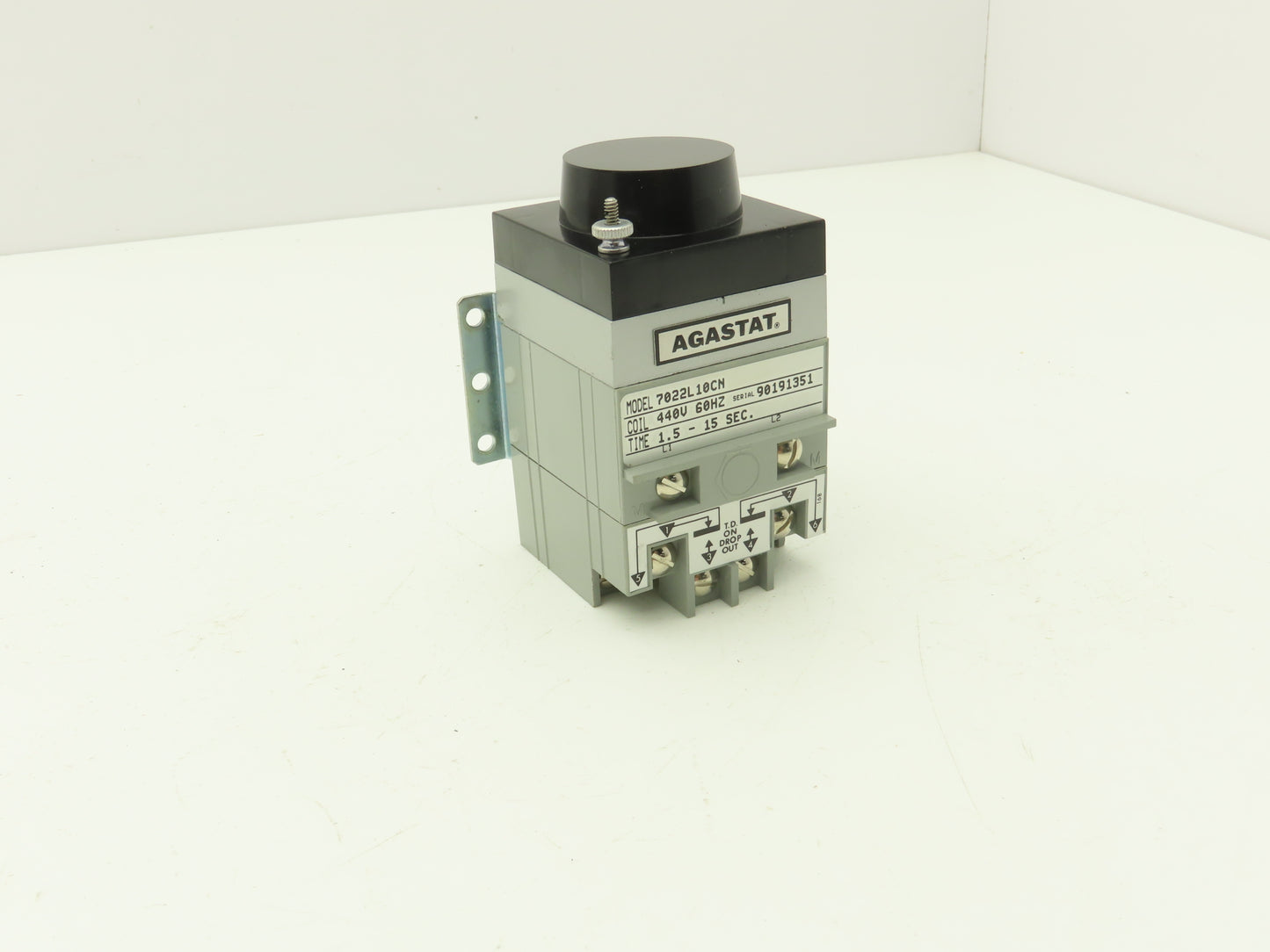 Agastat 7022L10CN Time Delay Relay 1.5-15 Seconds 440V 60Hz