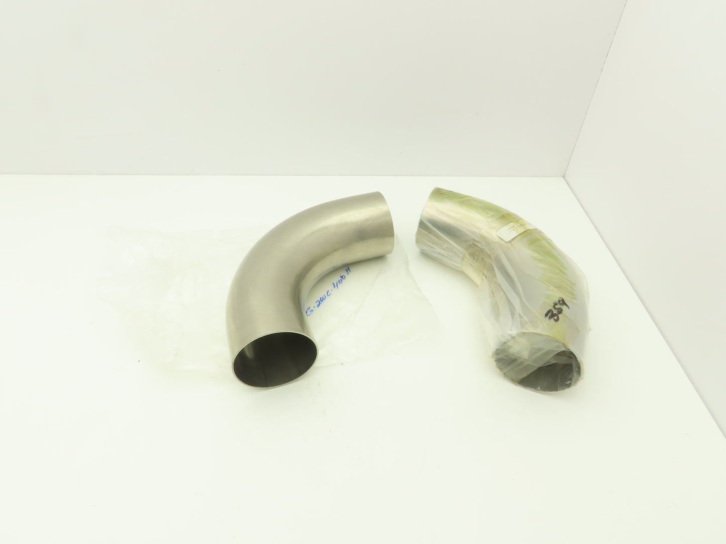Pfeiffer 6-2WC-400H Vacuum Elbow 90 Deg Radius 4" W/ Extended Tangents Lot of 2