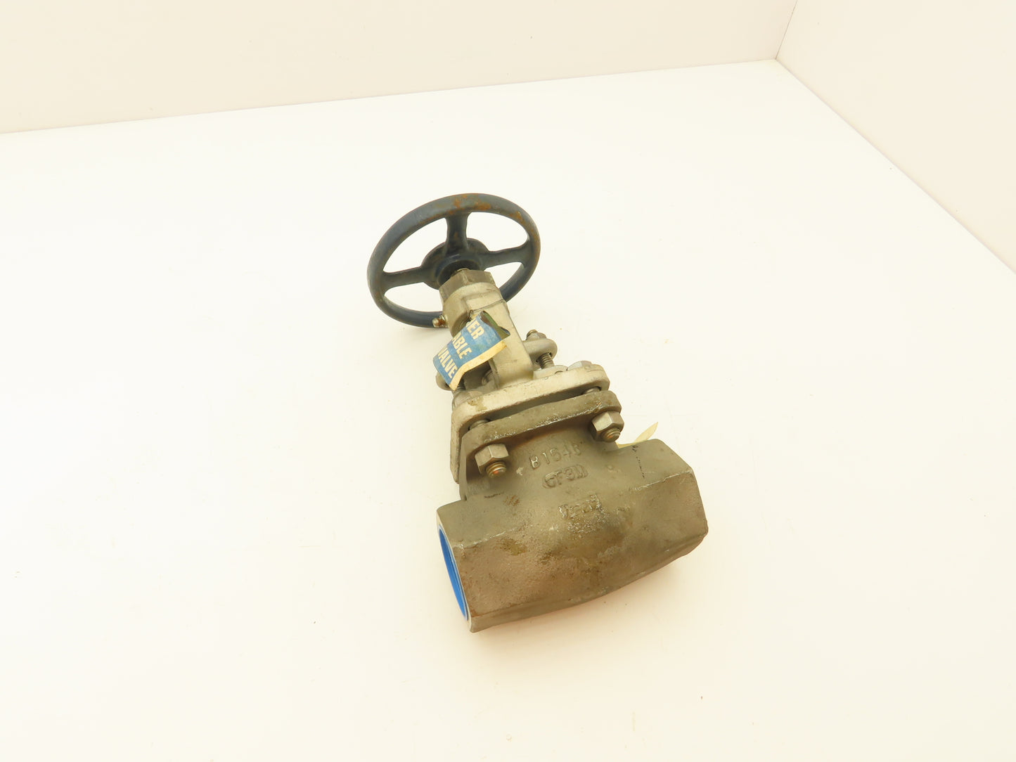 Powell 2474 Stainless Globe Valve 1-1/2" Socket Weld 200 WOG Rising Stem
