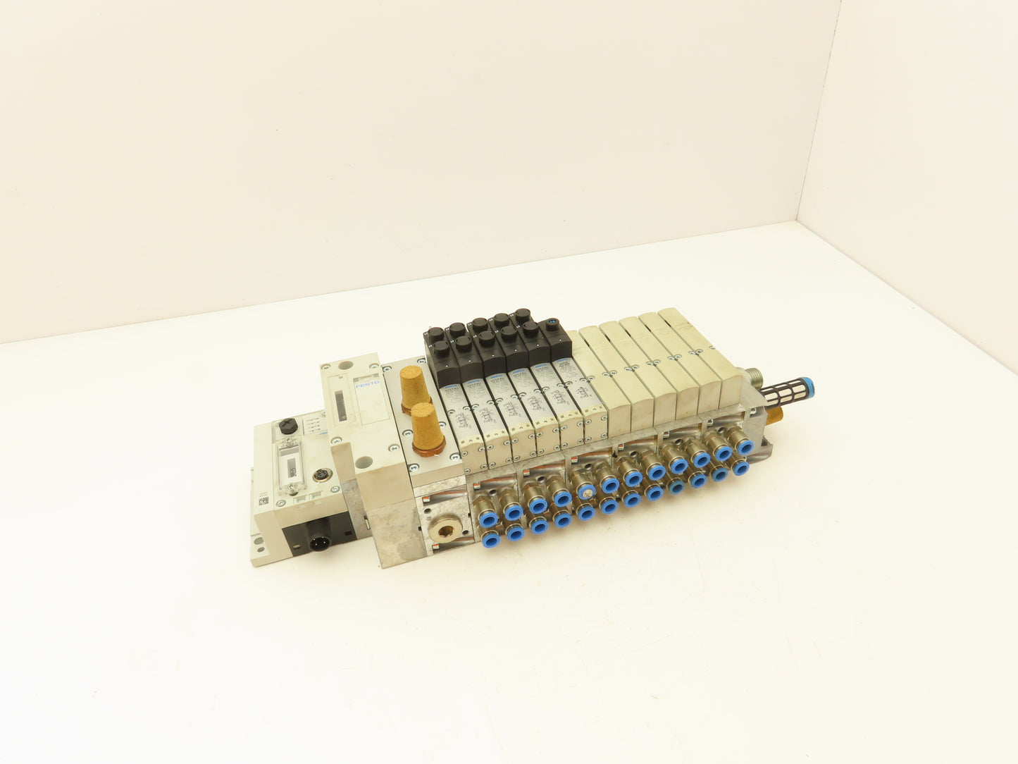 Festo VSVA-B-B52-ZD-A2-1T1L Solenoid Valve 12-Station Manifold 24V w/Bus Node