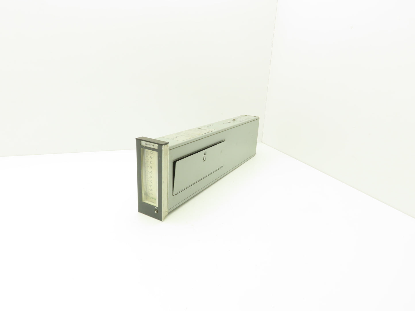 Foxboro 135-TG Pneumatic Indicating Loading Station 20-22PSIG 3-15PSIG Output