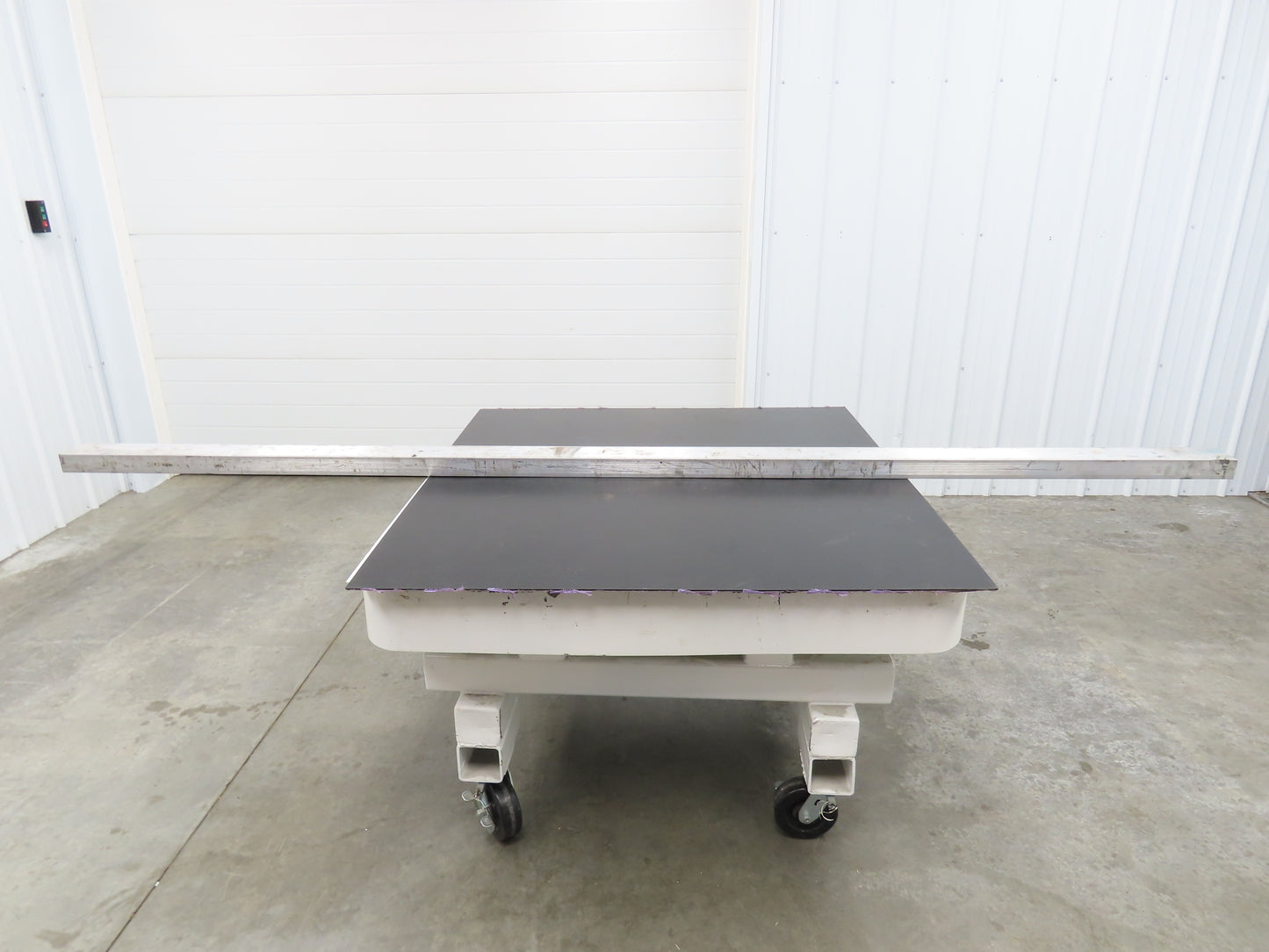 Hydro 6061-T6511 Aluminum Rectangle Bar Stock 2"x 4"x 118"L 94Lbs