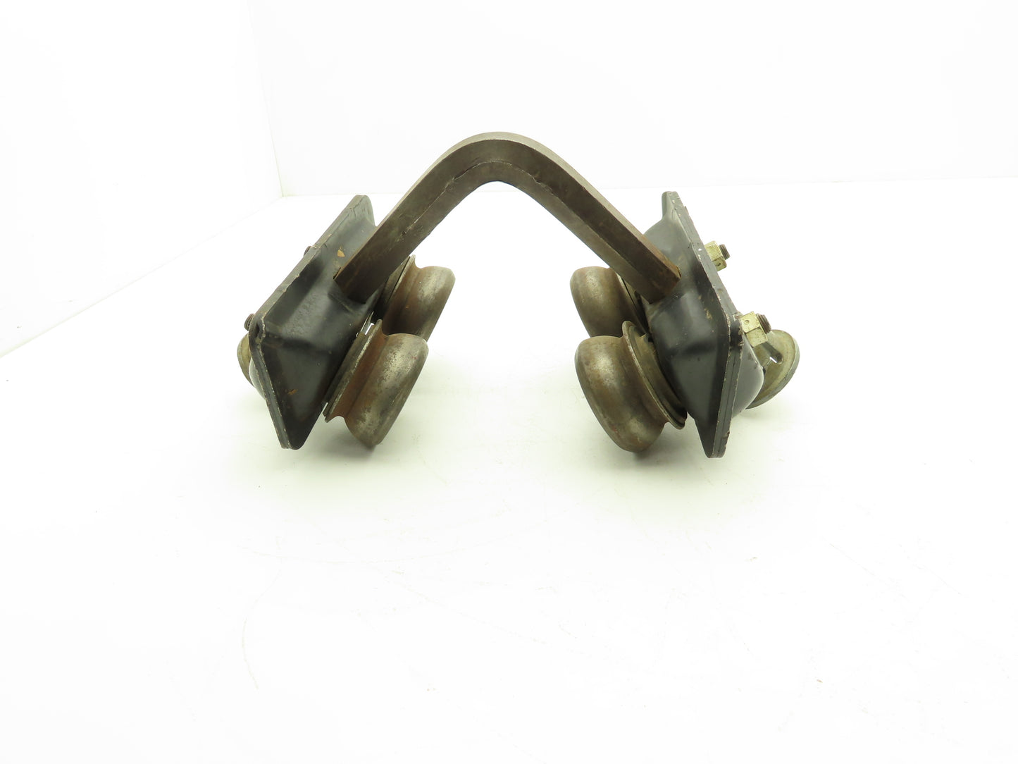 CM Series 632 1 Ton Manual Plain Push Trolley 2-5/8"-5-1/16" Flange