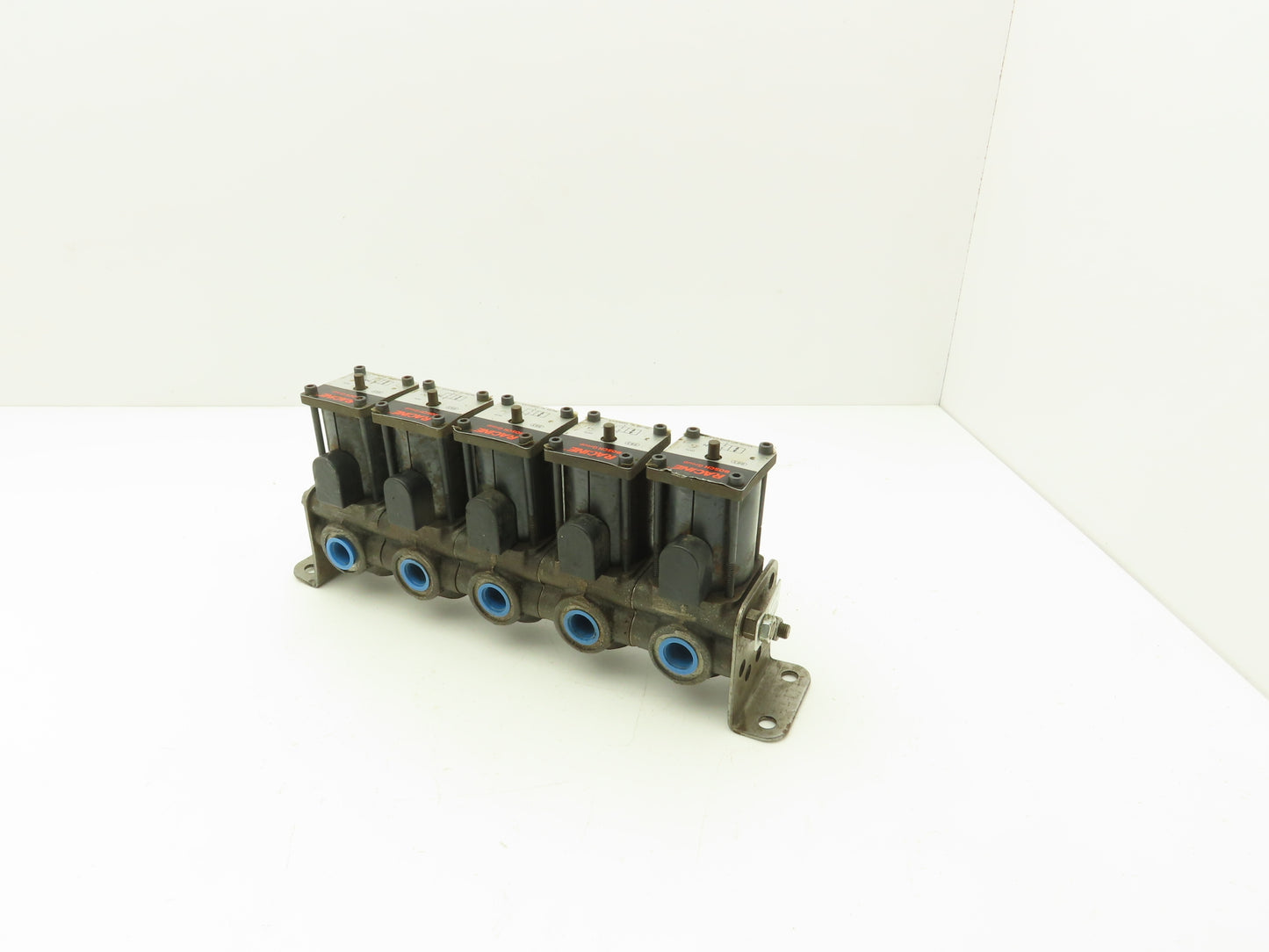 Racine 998785 Parker Hydraulic Solenoid Valve 5 Station 1/2" 12VDC Coil 493482