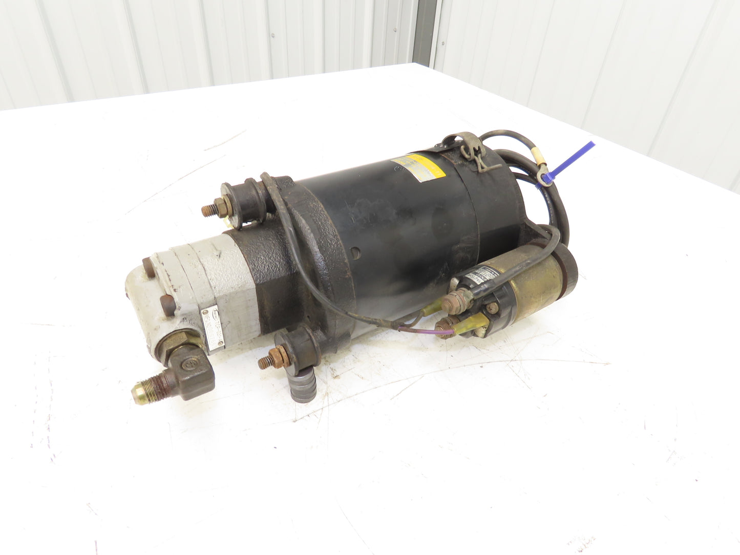 Denso 14520-12240-71 Hydraulic Pump Motor 36V Toyota 5FBE15 Electric Forklift
