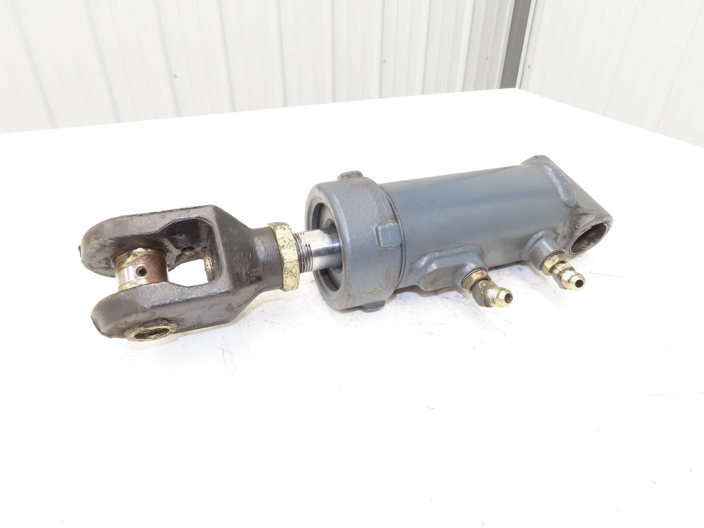 Toyota Electric Forklift Hydraulic Tilt Cylinder Removed From 5FBE15