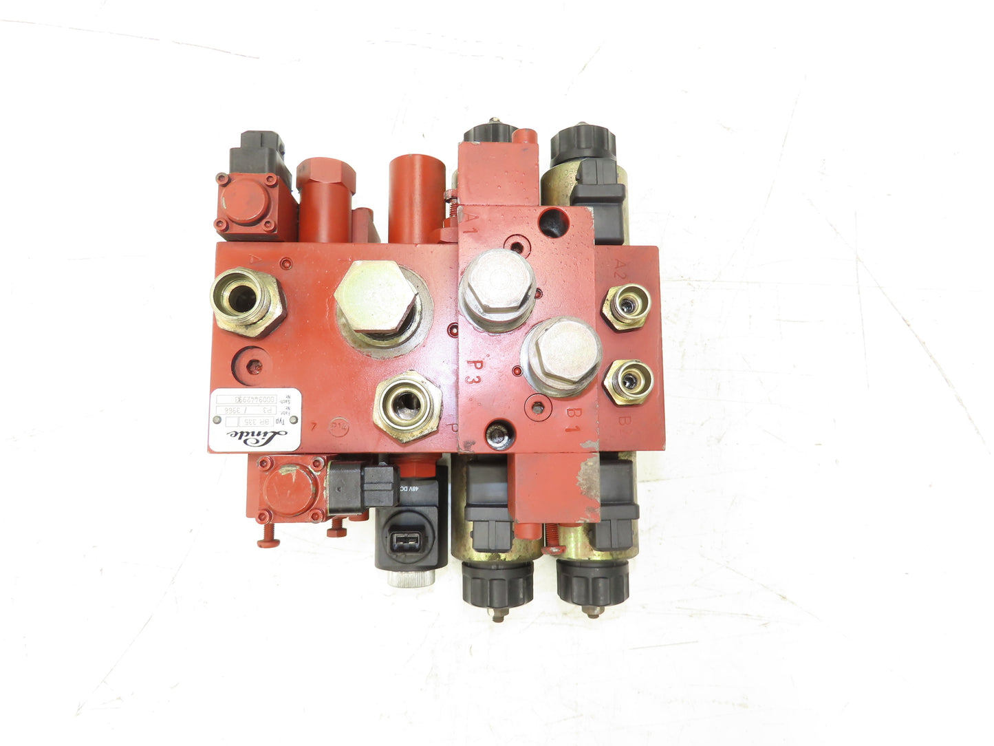 Linde BR 335 Hydraulic 3-Spool Forklift Mast Control Valve Removed From E18C-02
