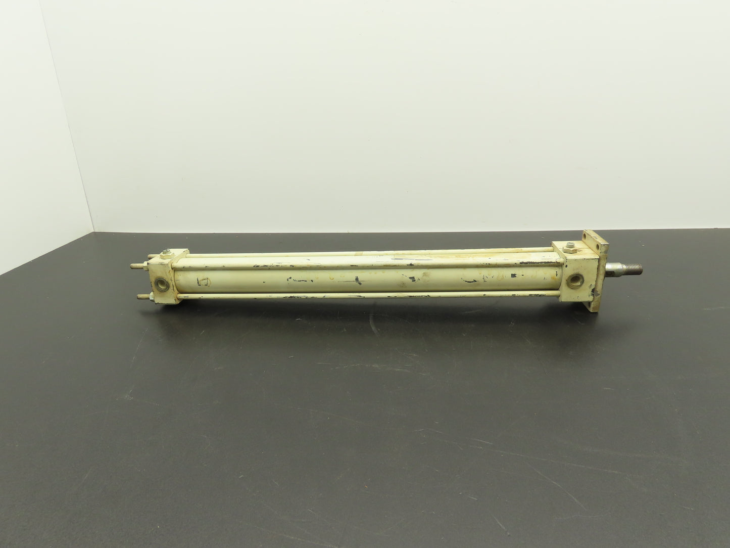 Kyoho Mach Works Hydraulic Cylinder 30mm Bore 355mm Stroke Rectangular Flange