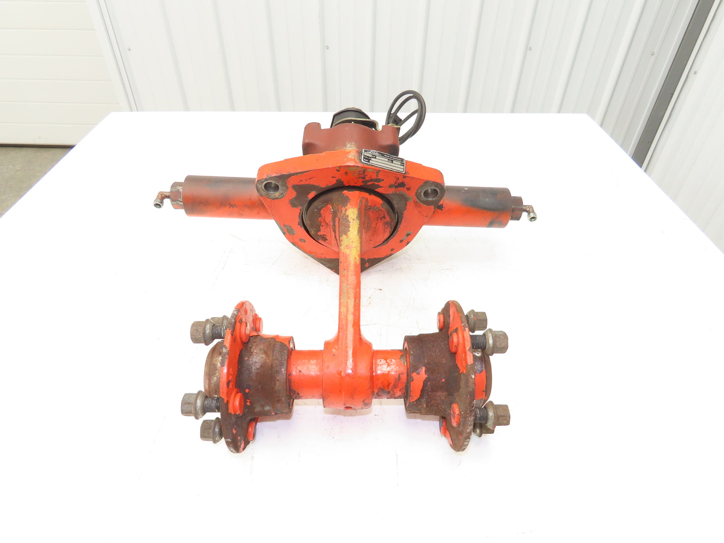 Linde E14-E20P Forklift Dual-Wheel Rear Axle Assembly Off E18C-02