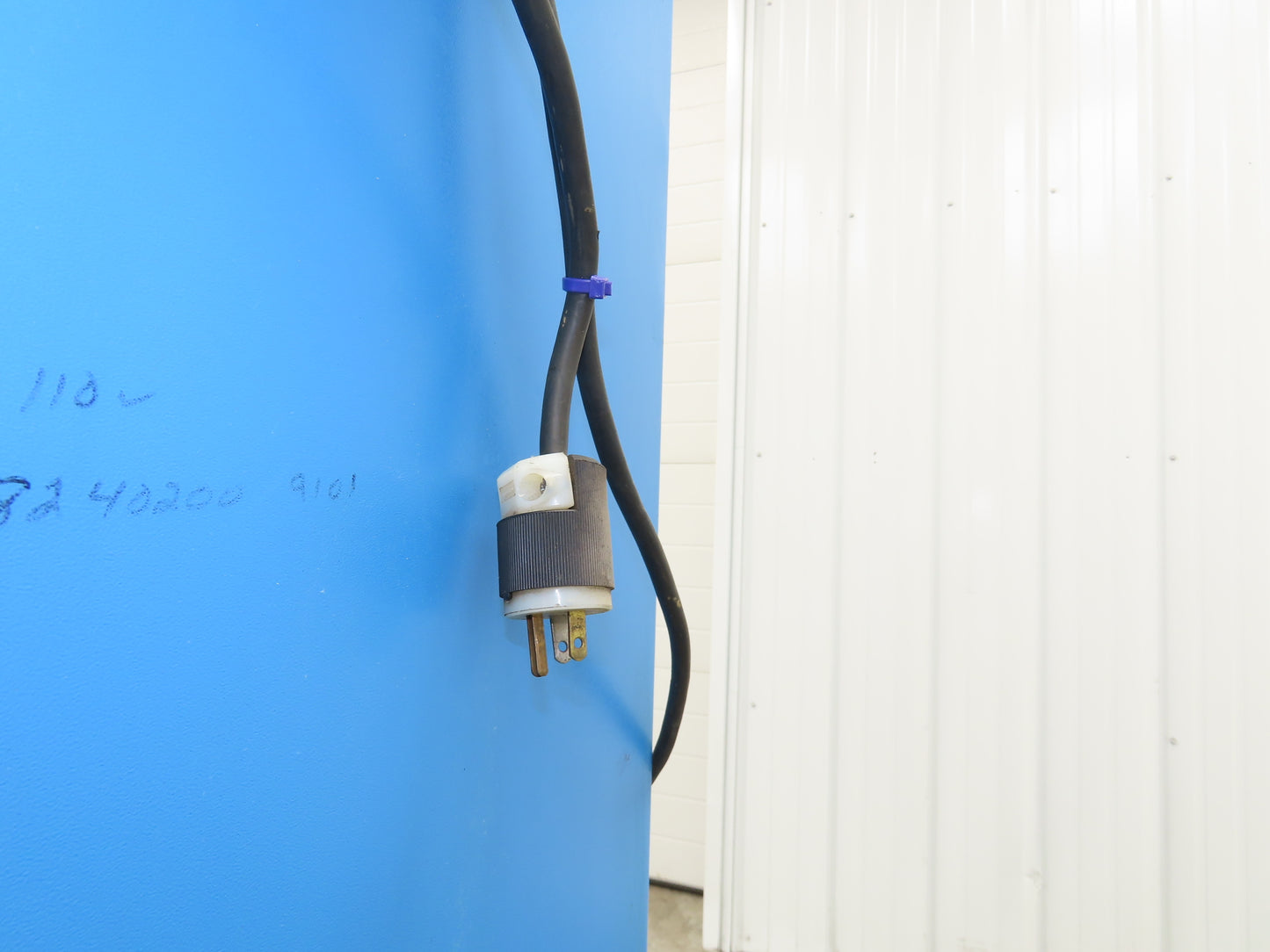 Ultrapac MSD 0144 Desiccant Air Dryer 85 CFM Heatless Regenerative 120V