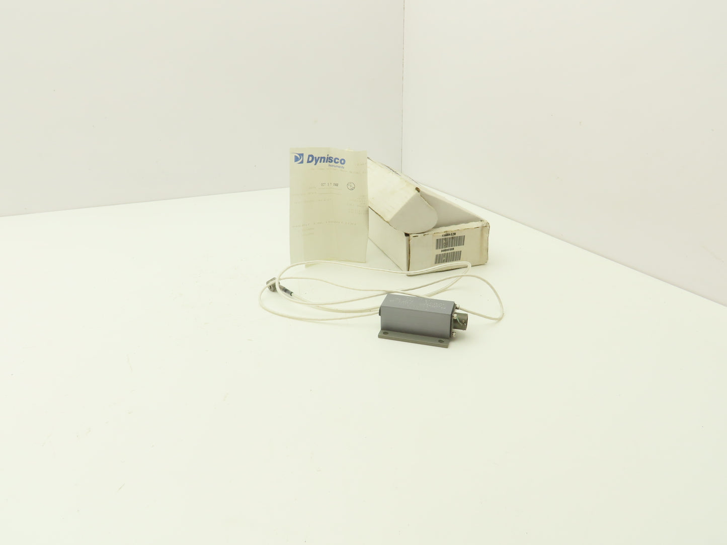 Dynisco FT446H-2.2M Pressure Sensor Transducer 0-2200Lbs 6-10VDC