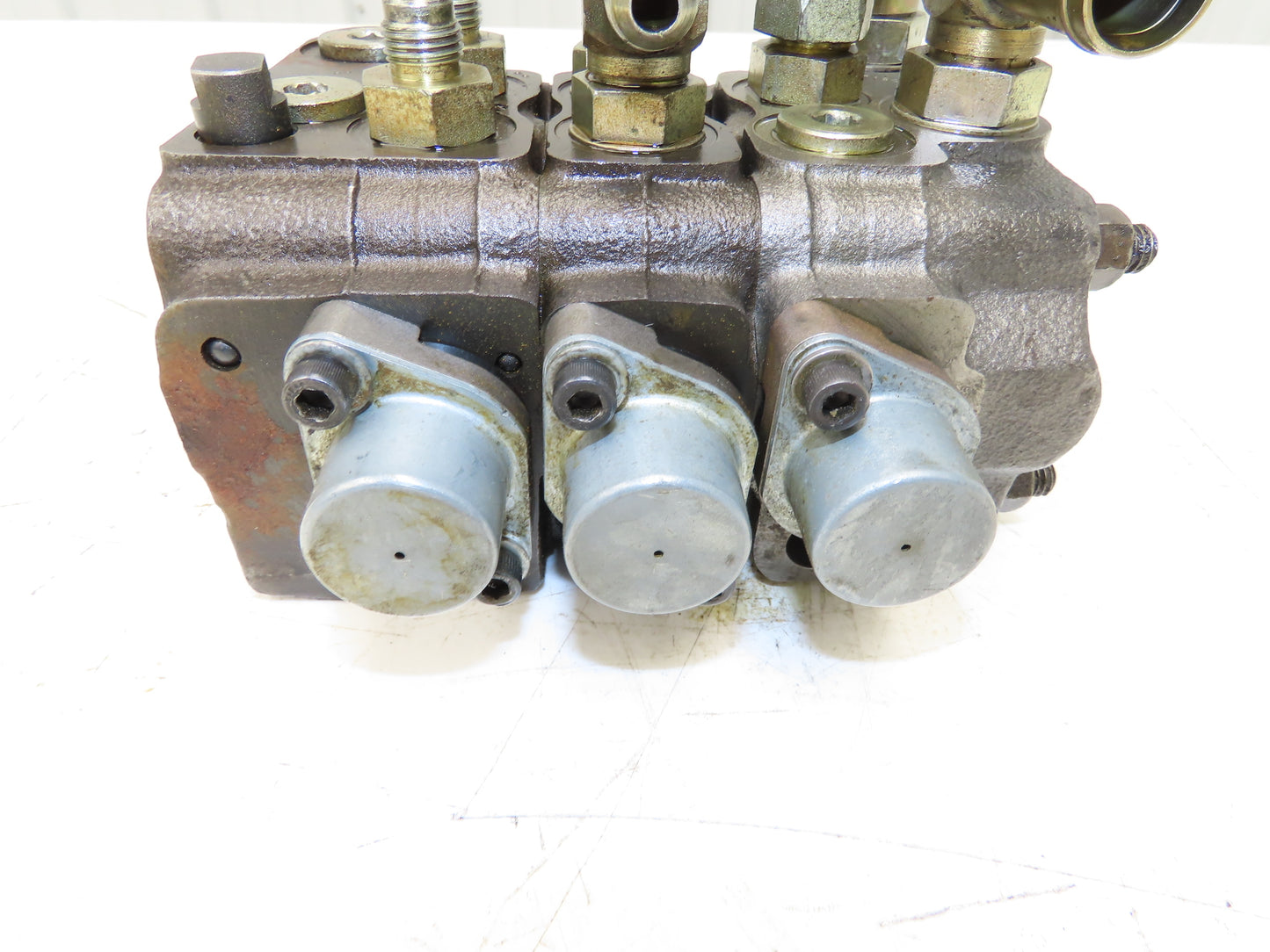 Yale Hydraulic 3-Spool Forklift Mast Control Valve Off ERP035TF
