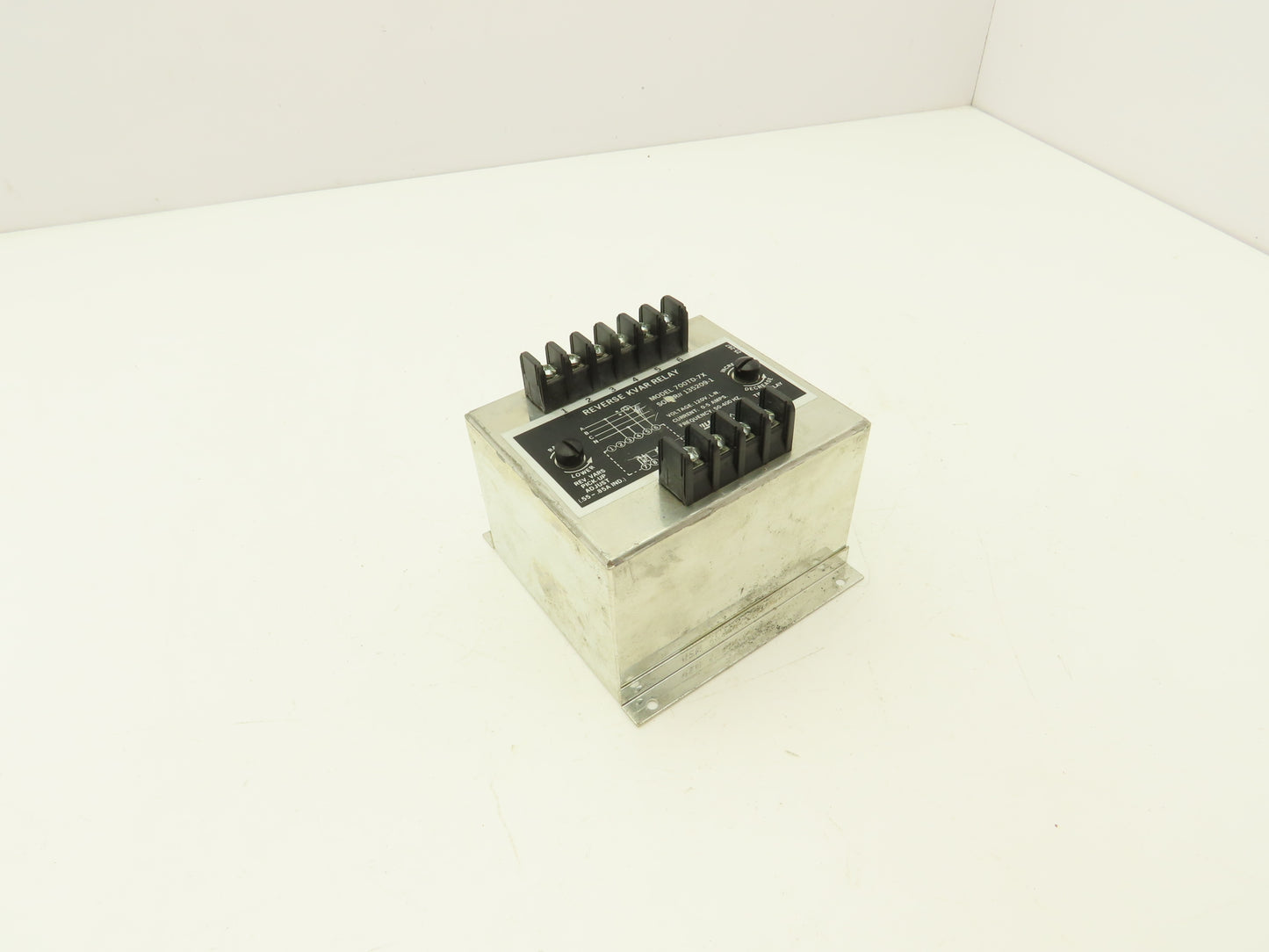 Wilmar 700TD-7X Reverse Kvar Relay 120V 50-400Hz Adjustable Time Delay
