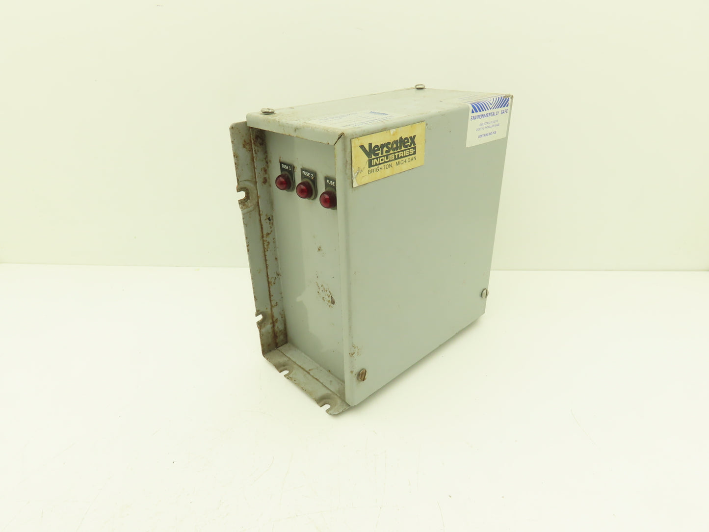 Versatex VM/43E/2/NAF3EFX Power Capacitor Enclosed Unit 2kvar 480V 3PH