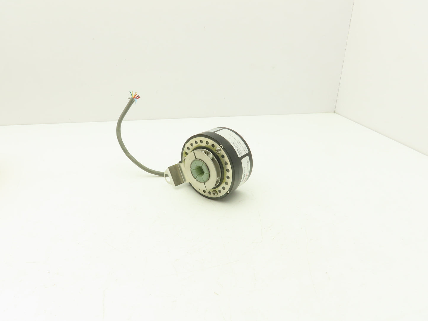 Dynapar HS35R1024847E Incremental Rotary Encoder 5-26VDC 5/8" Hollow Shaft
