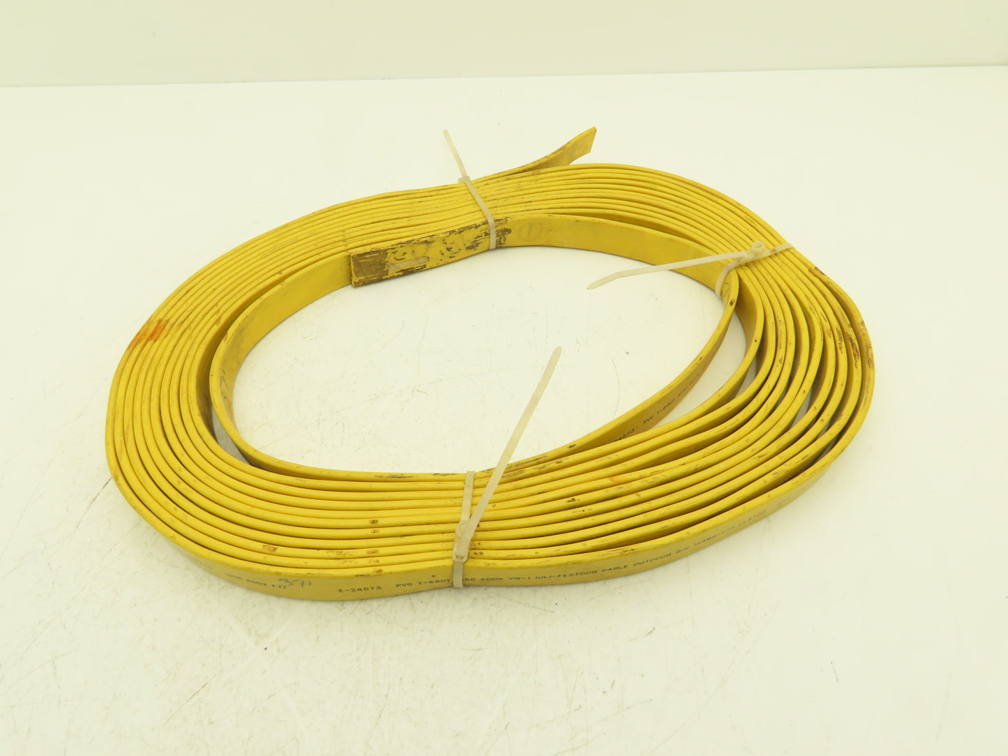 Festoon Cable Outdoor E-24573 Multi-Conductor Flat Cable 8 Wire 16AWG 600V 37'