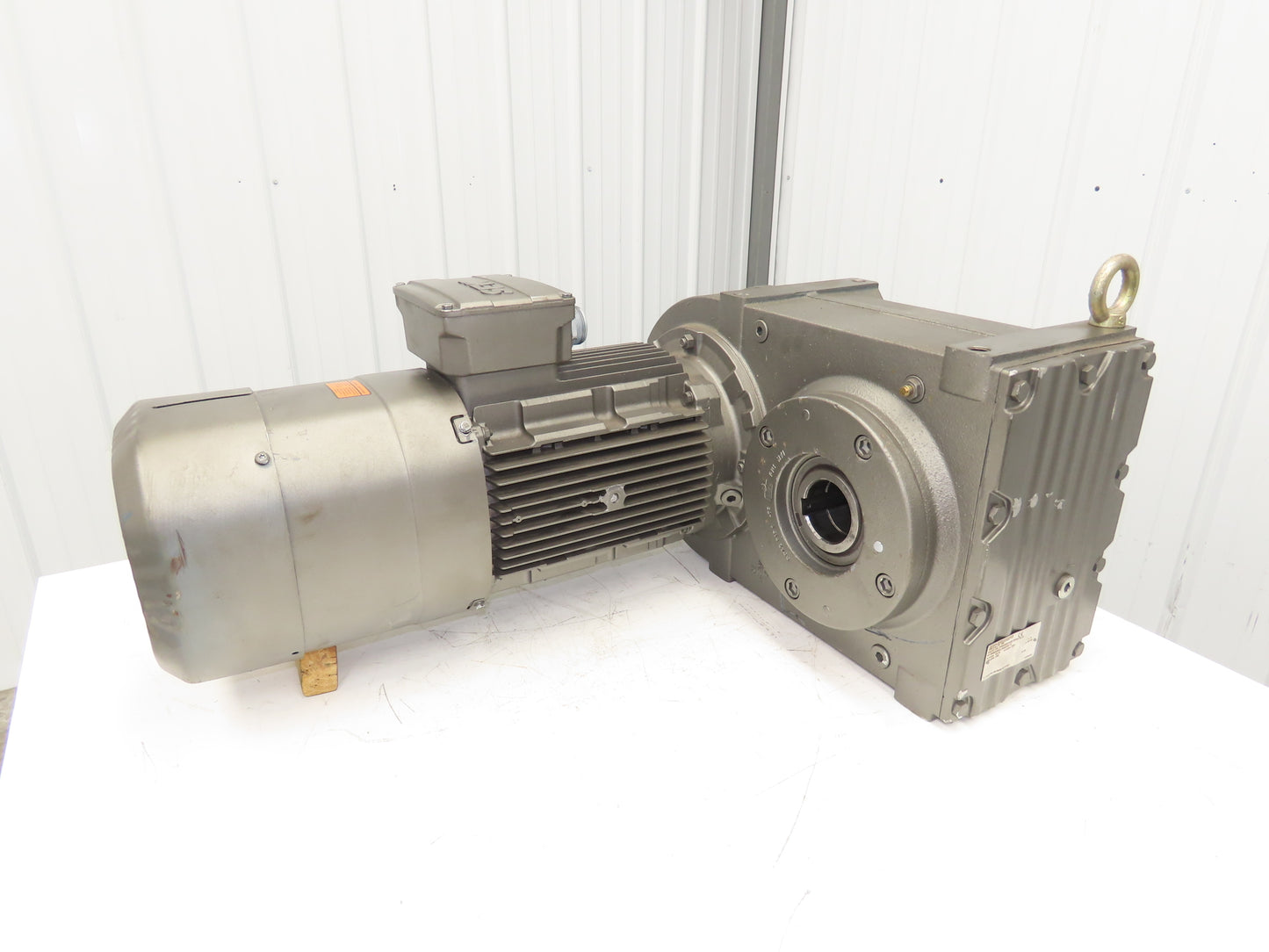 Sew Eurodrive FA97BDRL160M4BE20HR/TF/EG7S/AL Parallel Gearmotor 11.16 Ratio 3PH