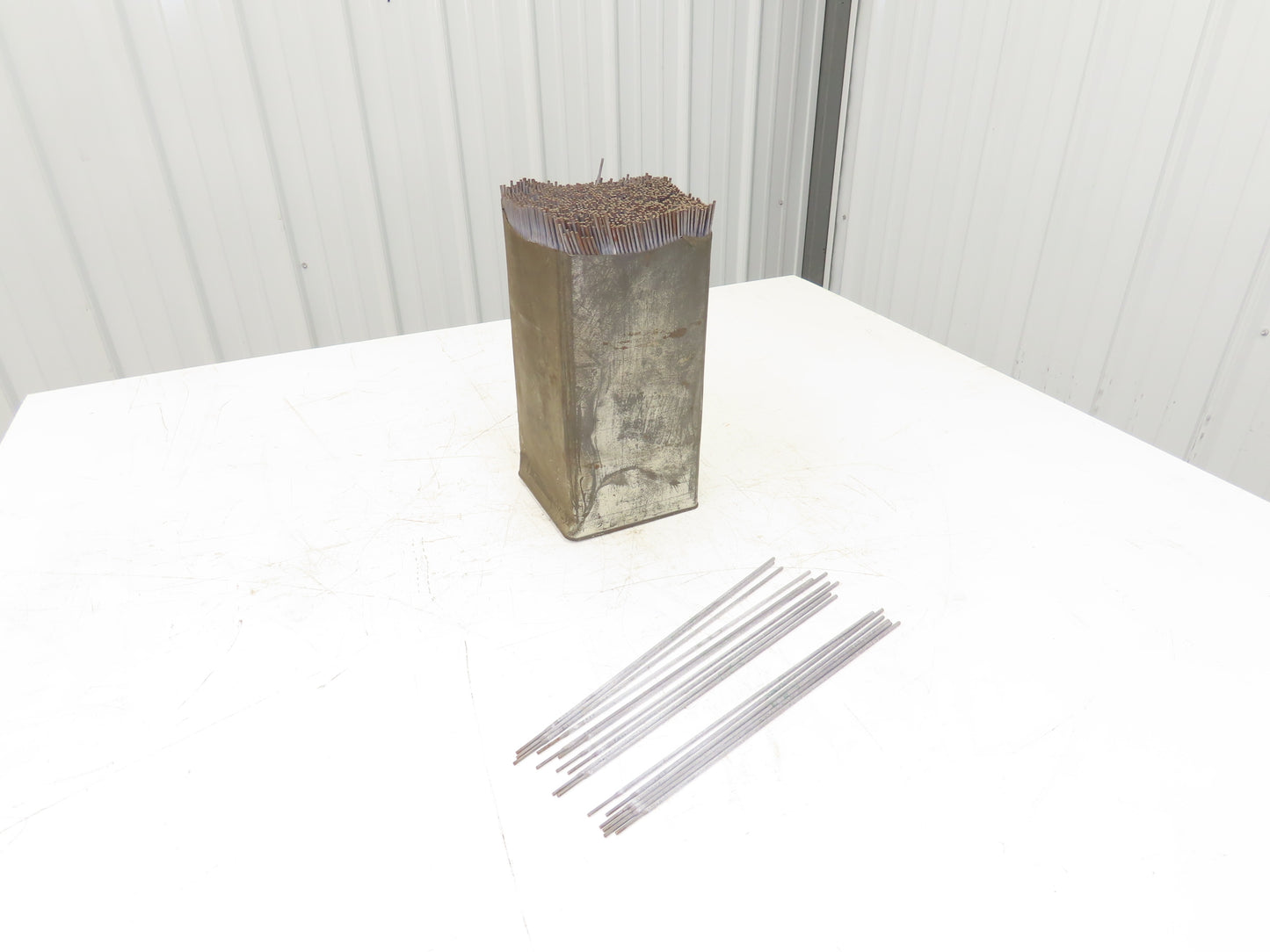 Lincoln Electric E6010 Fleetweld Welding Electrode 3/32"x12" 50lb Can Stick Weld