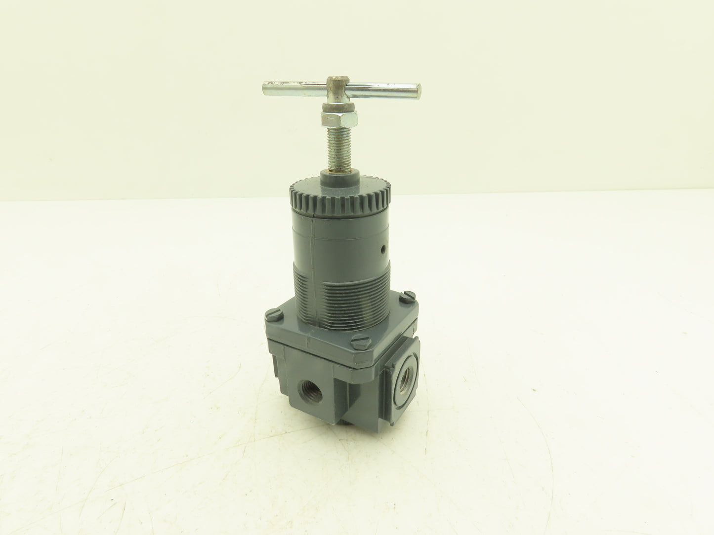 Arrow R352T Pneumatic Air Regulator 1/4"NPT 125PSI 50SCFM T-Handle Lot of 2