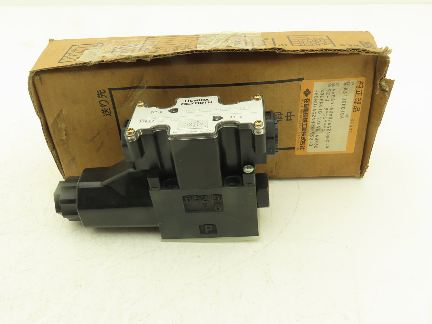 Uchida Rexroth 4WE6D-60M0/AG24NPS-952-0 Directional Solenoid Valve 24VDC
