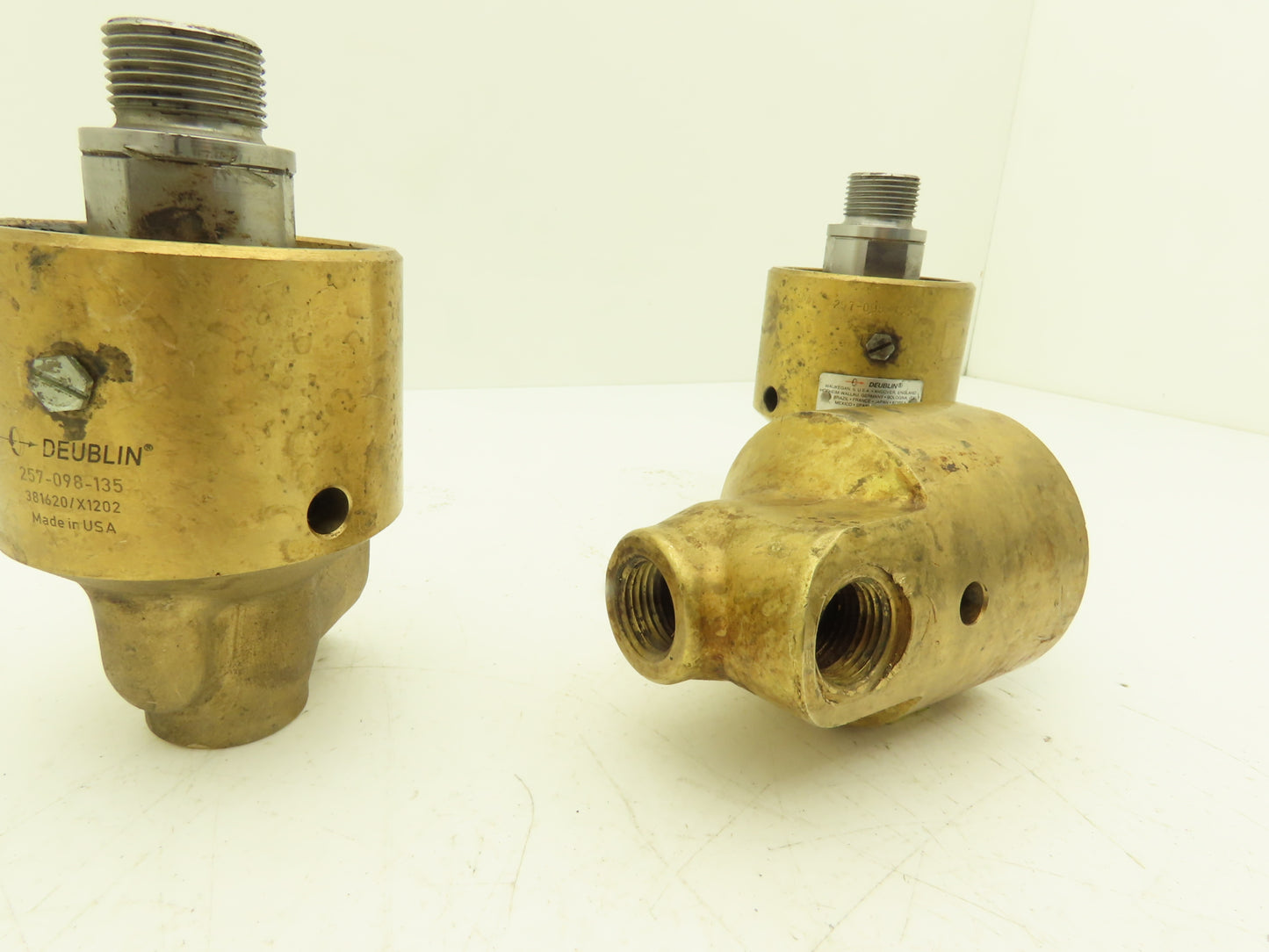 Deublin 257-098-135290 Rotary Rotating Union 1"UNS RH Rotor x 1/2"NPT Duoflow