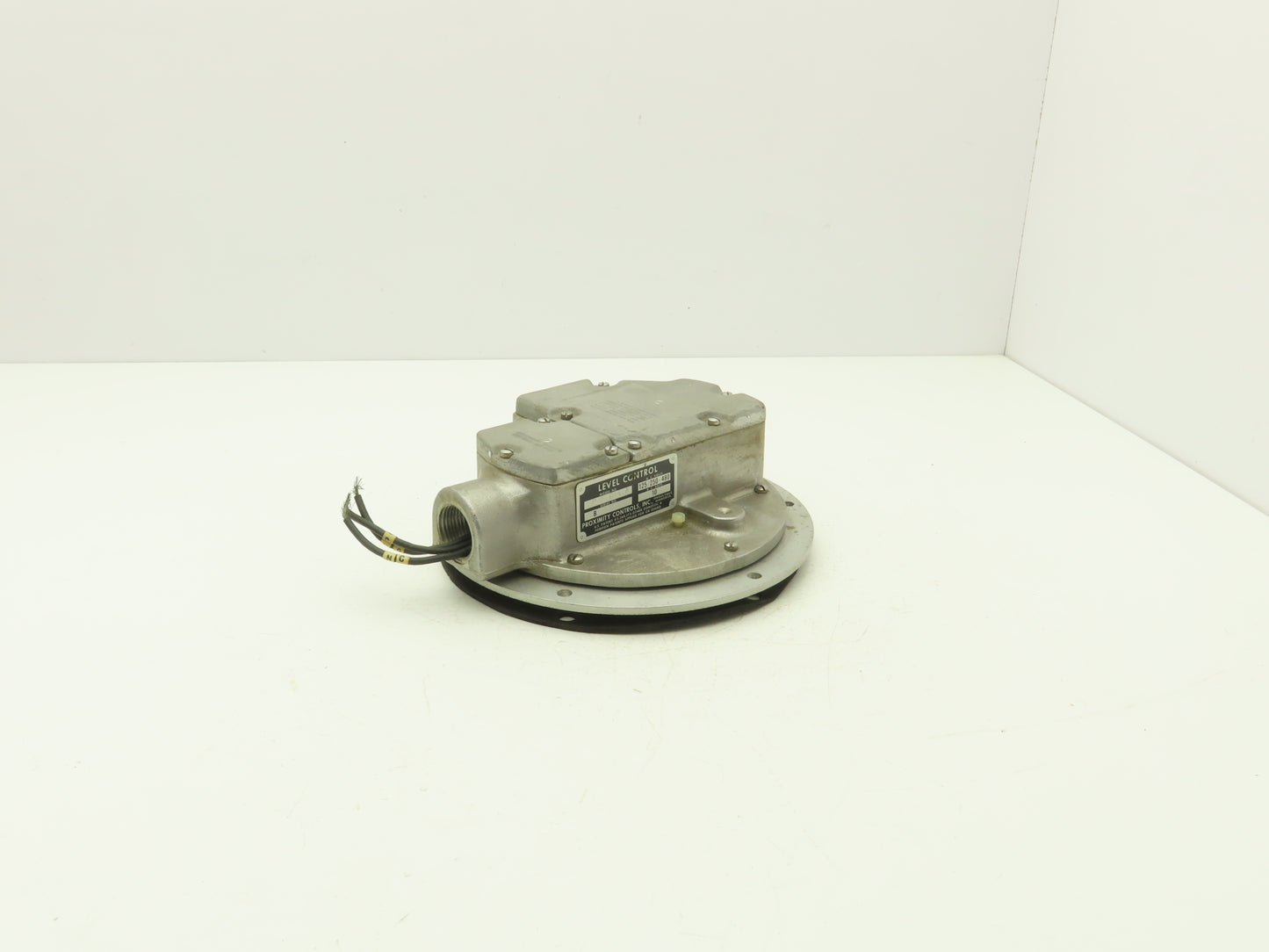 Proximity Controls P F D14 A Level Control 125/250-480V 10A