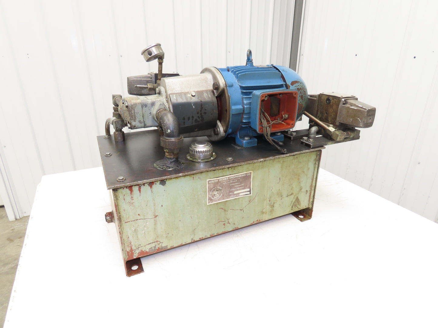 Vickers V101P4P1A20 Hydraulic Power Unit 12 Gal 4gpm 2500psi 3Hp 230/460V 3PH
