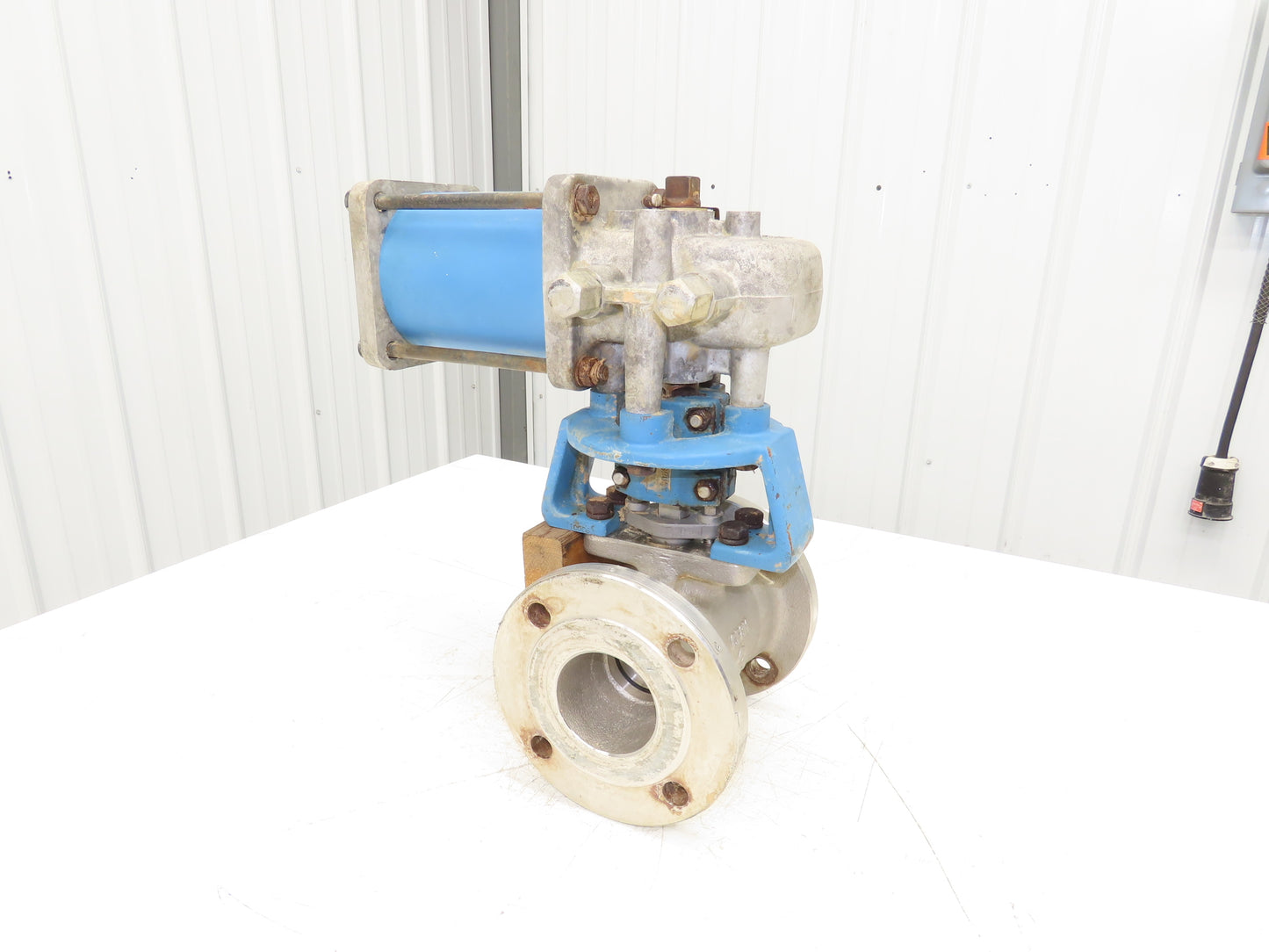 Jamesbury 3" 7150 31 3600MTT Stainless Ball Valve 316SS Flanged ST-200B Actuator