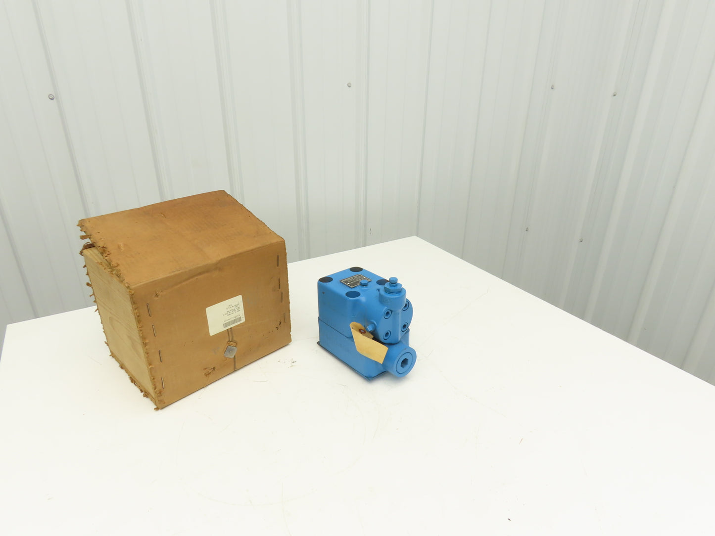 Barker Rockford 3310-2 Heco Unloading Relief Valve 65GPM Capacity 500-2000PSI