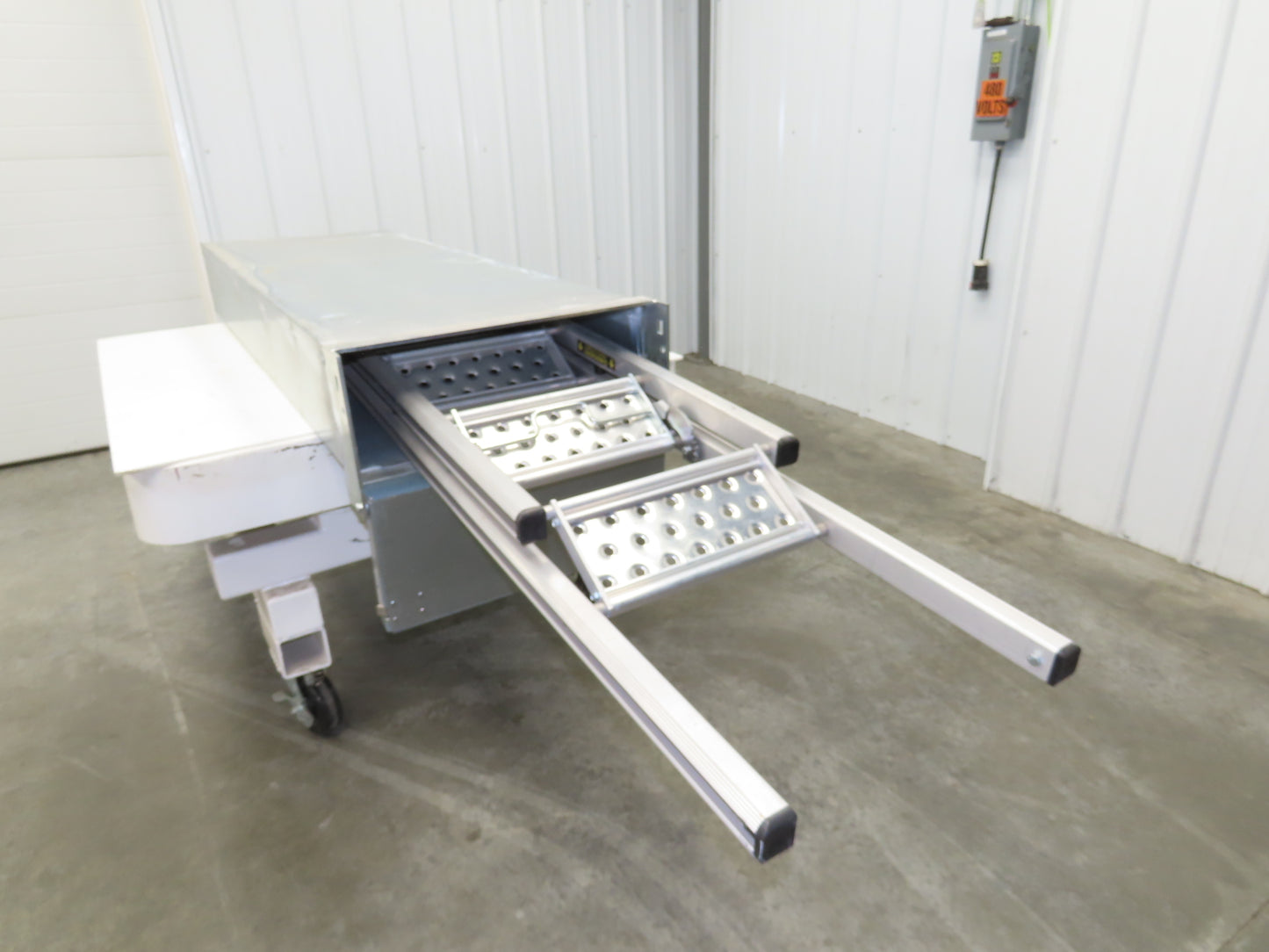 ROM Semi Trailer Side Stem Ladder & Carrier Storage Box Aluminum Step Safe Fleet