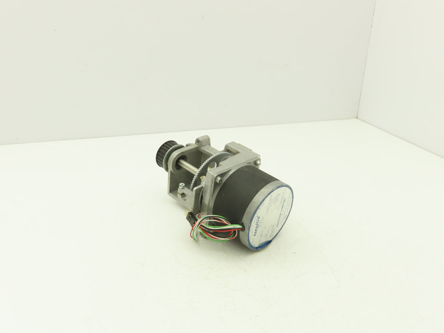 Rapidsyn 34D-9106D Dana Stepper Motor Assy 1.8 Step Angle 2.9VDC RPM 60CPS 3.0 A