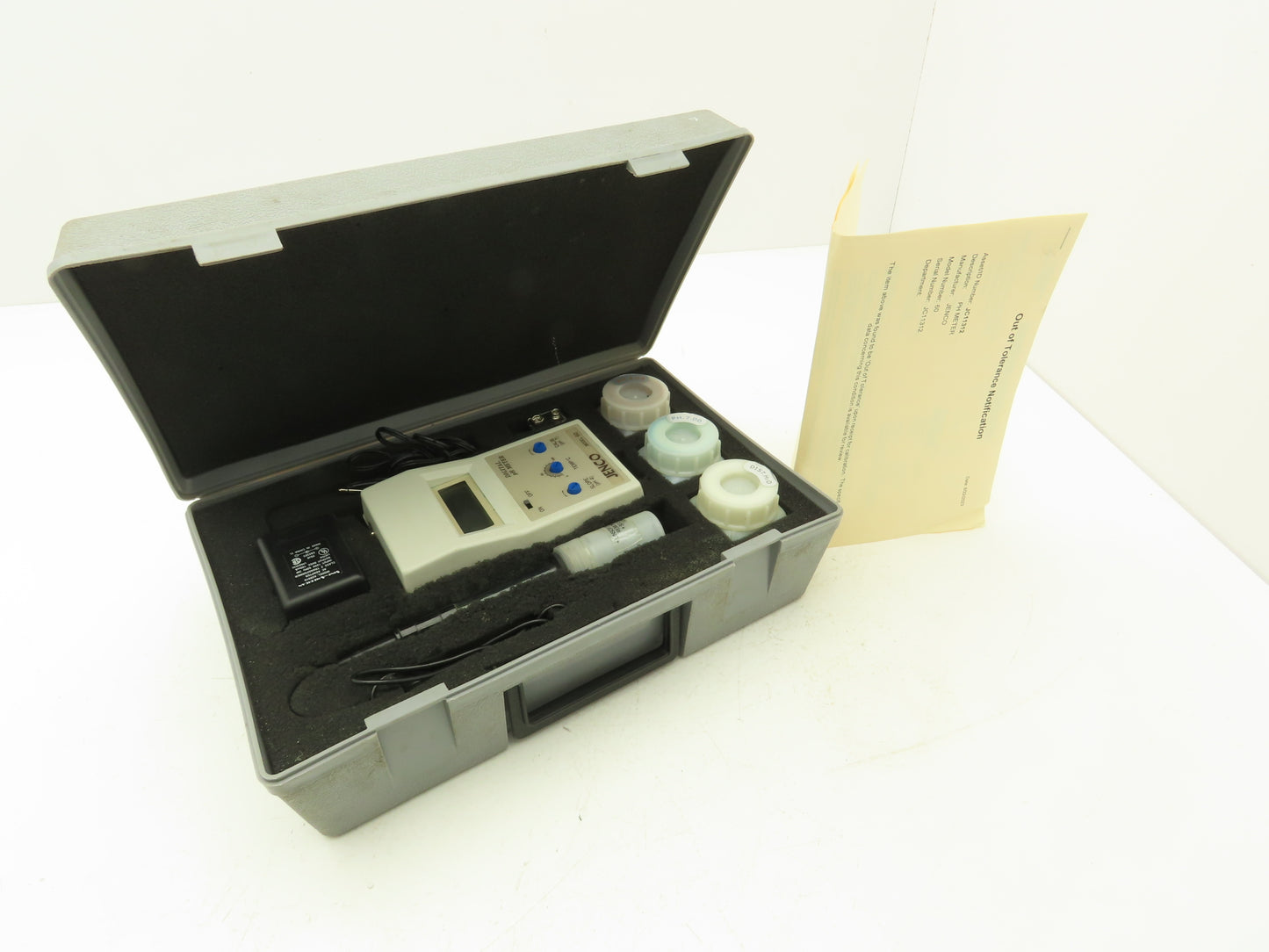 Jenco 60 Digital Handheld PH Meter 3 Bottles PH Solution Near Empty AC Adapter