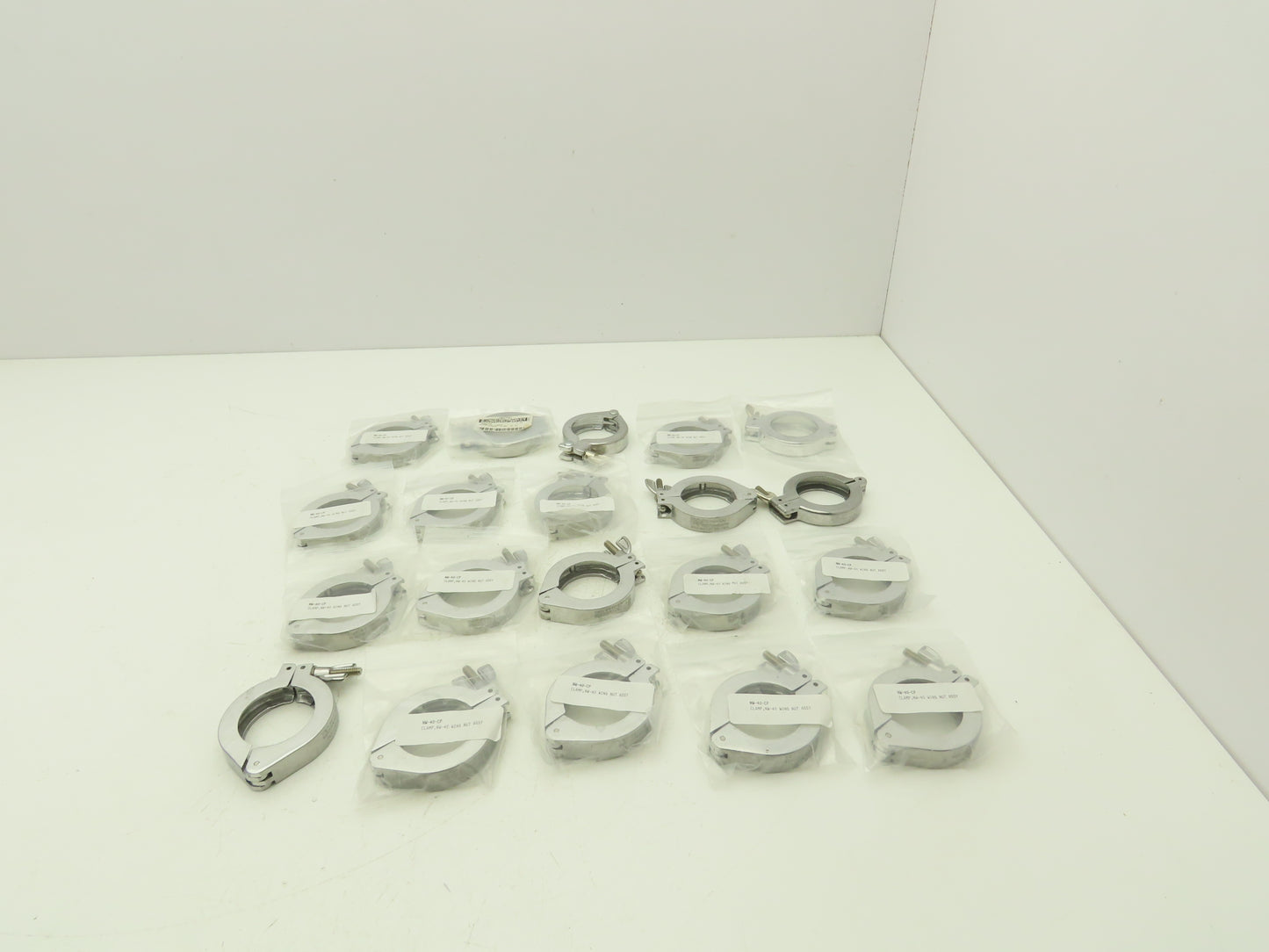 Nor-Cal NW-40-CP Aluminum Wing Nut Clamp Mixed for DN 40 ISO-KF Flange Lot of 20