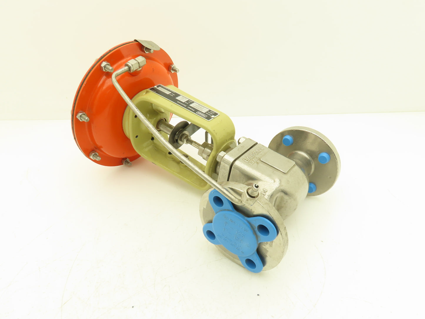 Fisher Baumann 32.24588SVF Pneumatic Diaphragm Actuator 1" Globe Valve 316SS