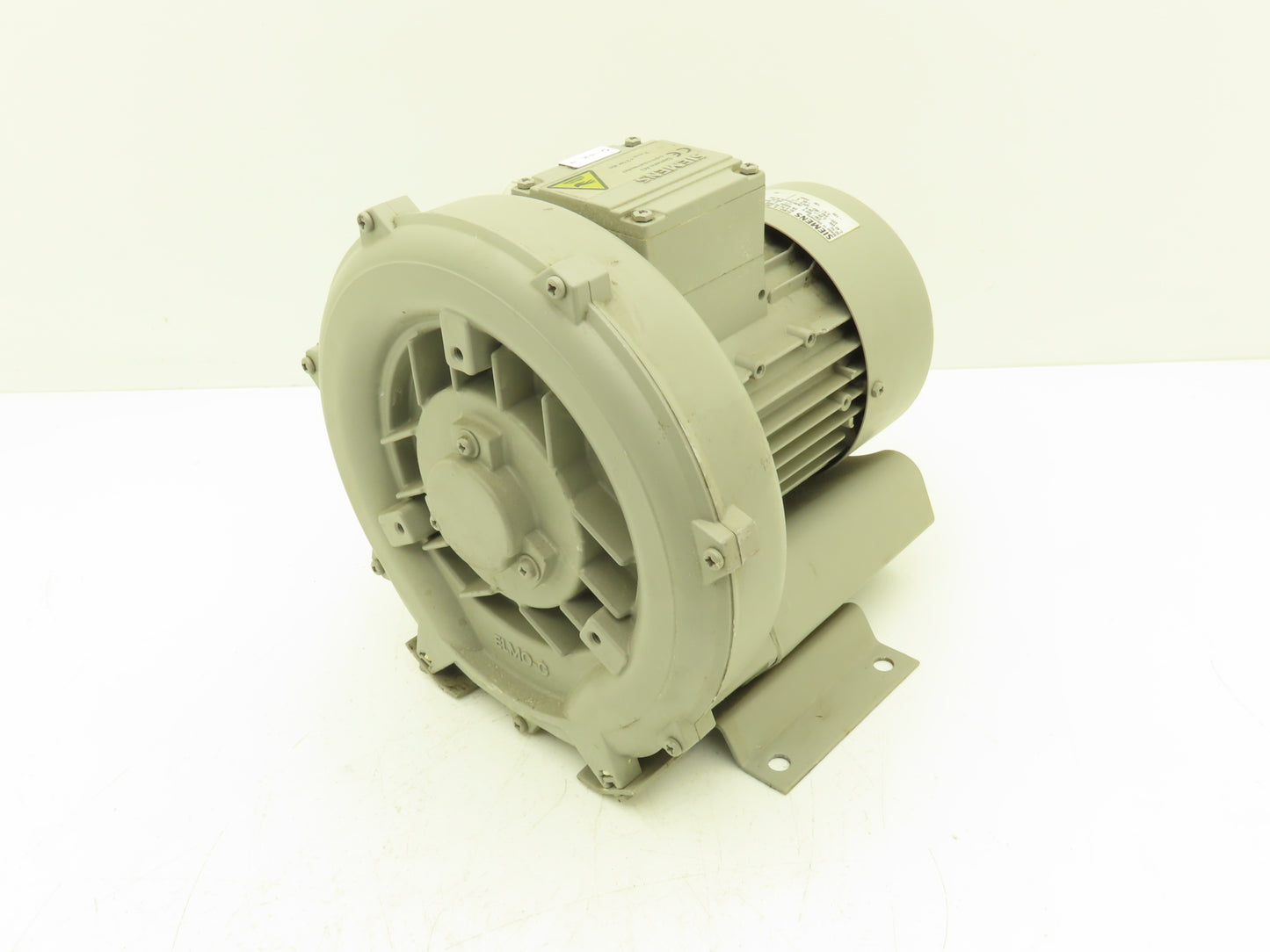 Siemens ELMO-G 2BH1300-7AC11 Regenerative Vacuum Blower .5kw 230/460V 1.25"NPT