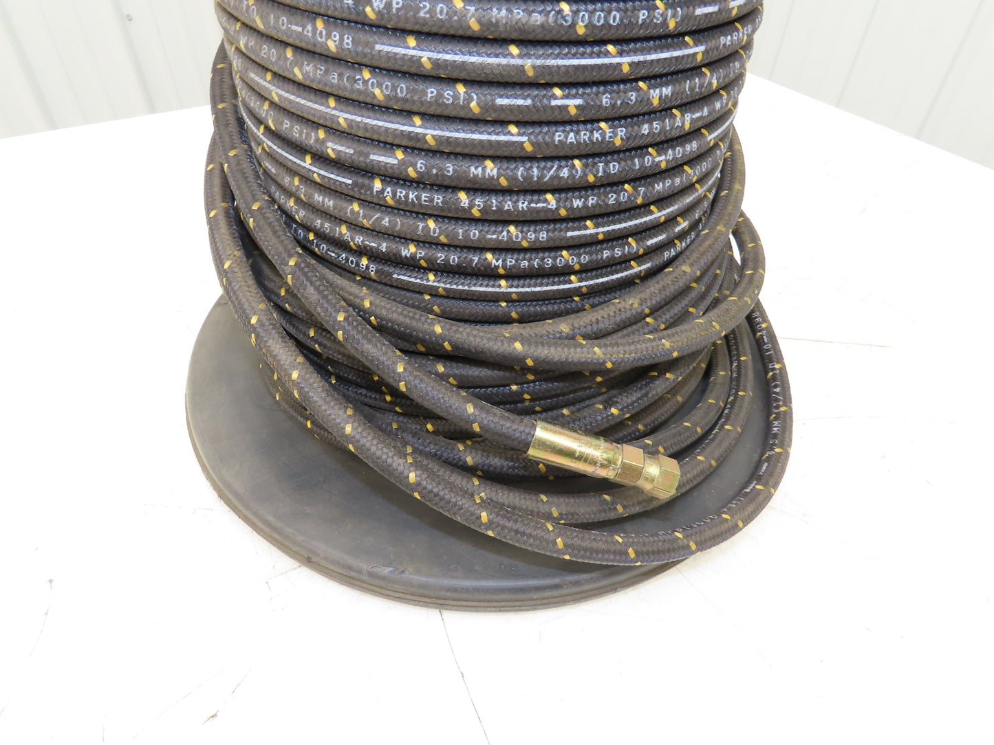 Parker 451AR-4 Hydraulic Hose 1/4"ID 3000psi 61' Spool Abrasion Resistant