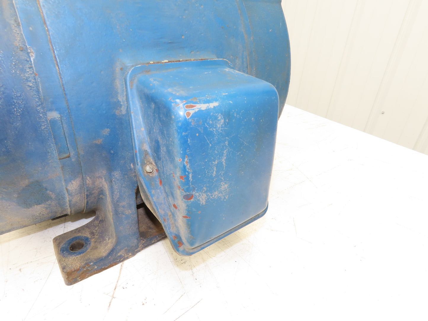 General Electric 5K284AK2009 GE Tri-Clad Electric Motor 25HP 3Ph 200/208V 284T