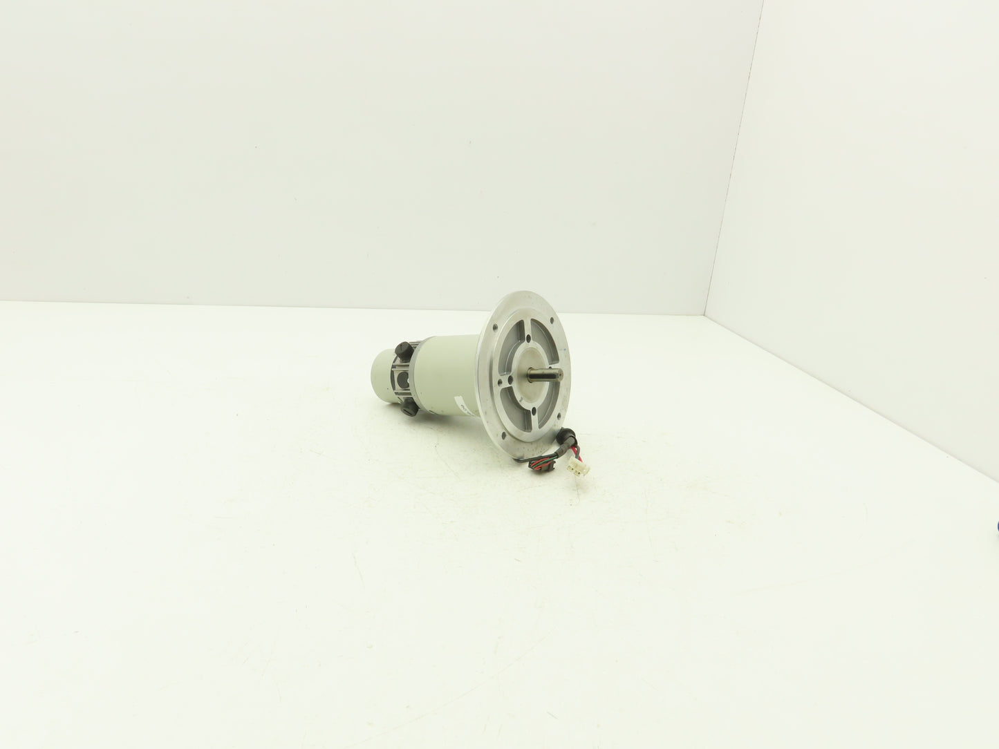 Sony DH072-330E4N01 DC Servo Motor 11mm Shaft 140mm Flange Mount