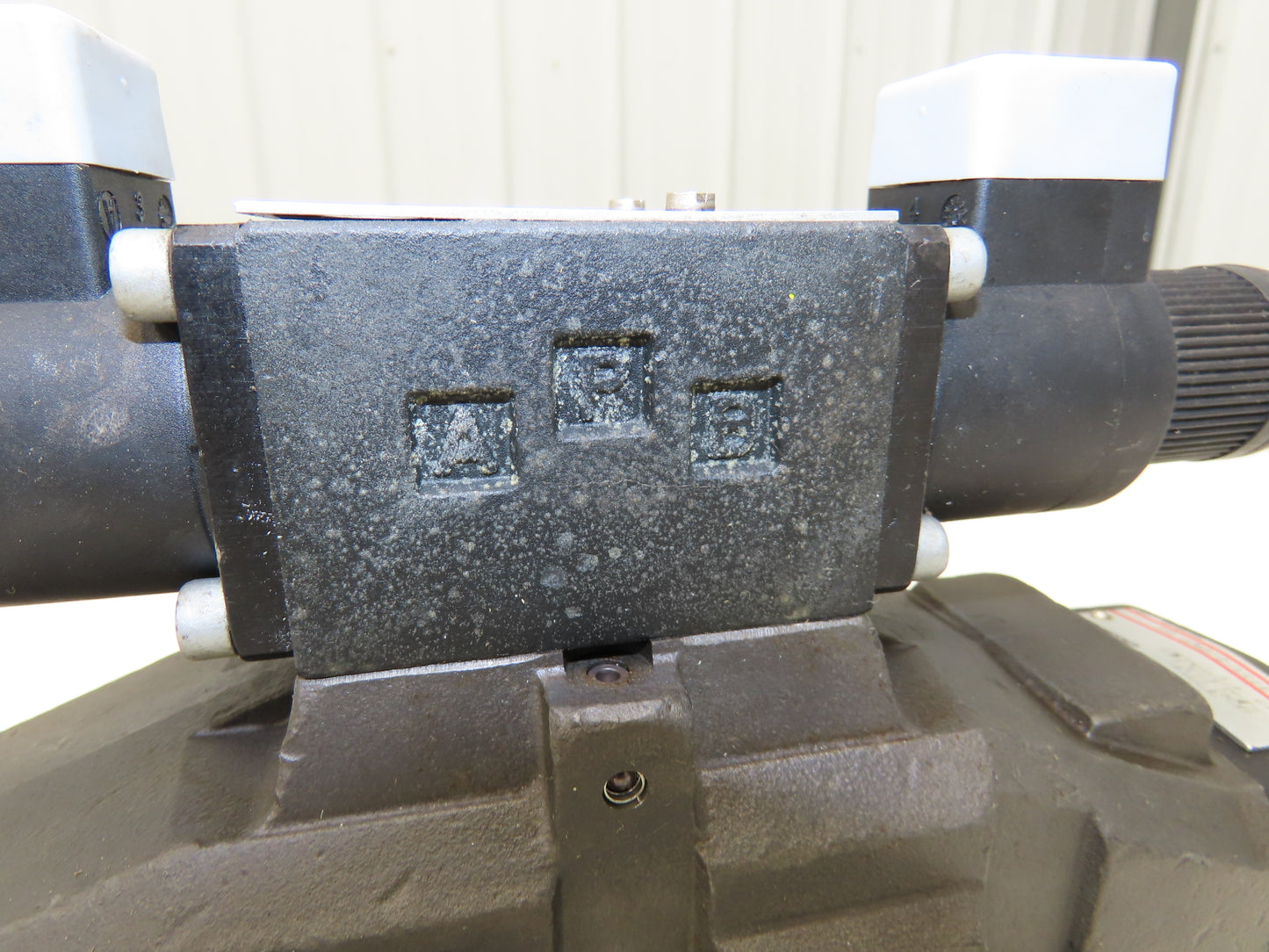 Atos DHPI-3751/2/DWP 55 Directional Control Solenoid Valve 120V 60Hz