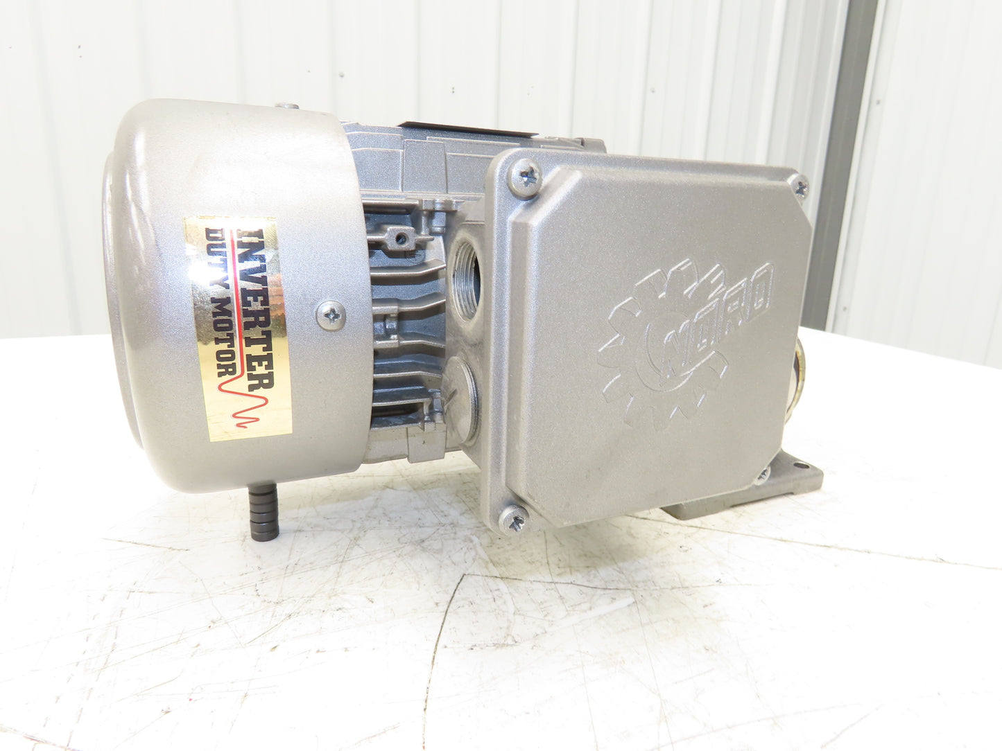 Nord 1SM50AX-80L/4 CUS Gearmotor 5:1 Ratio 330 RPM .75kw 230/460V Hollow Shaft