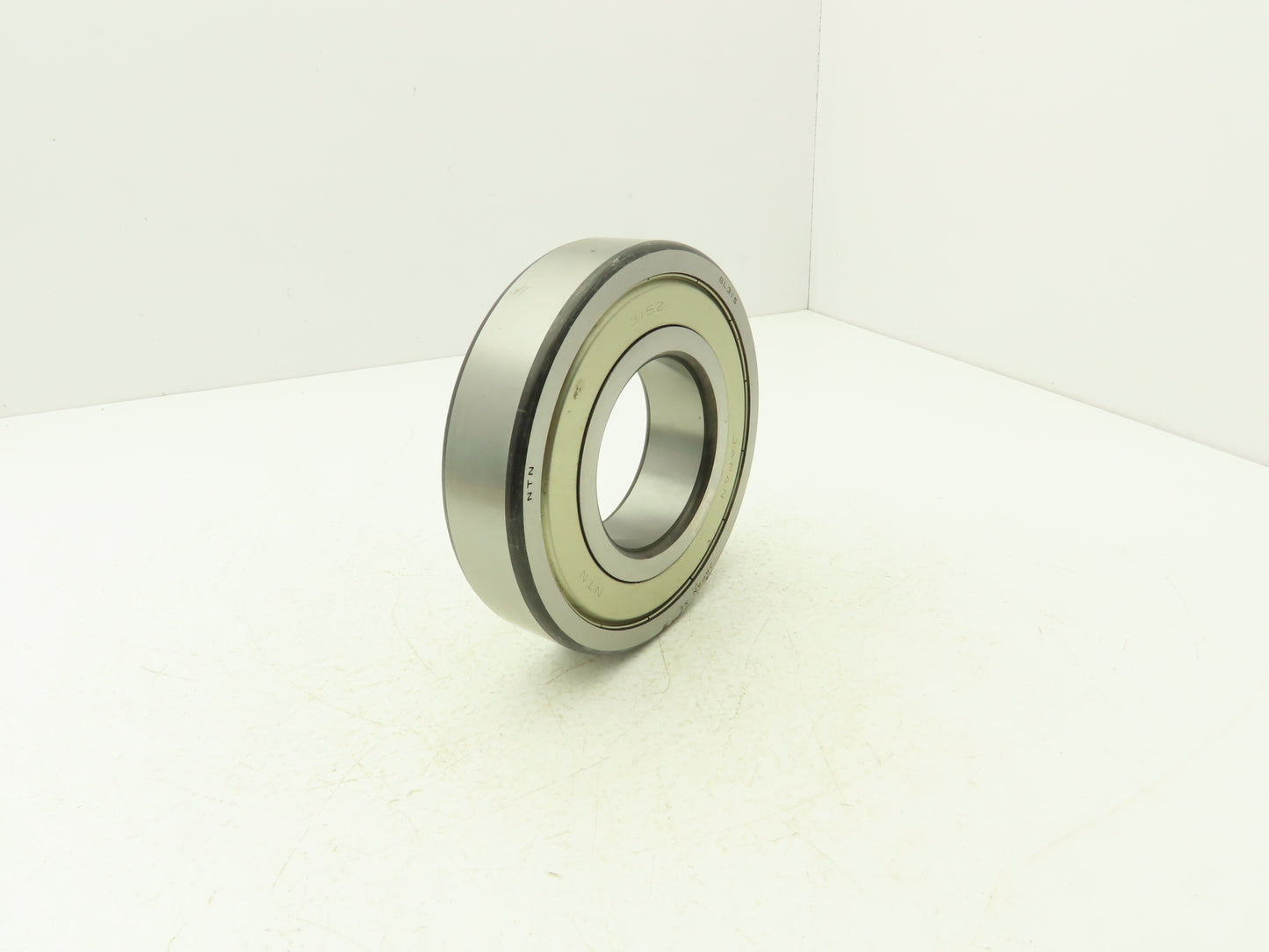 NTN BL315 Radial Ball Bearing Straight Bore 75mm-ID x 160mm-OD x 37mm-Width