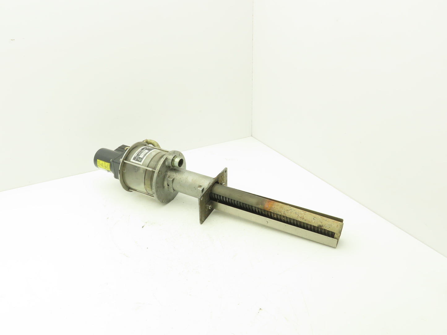 RIX SLS-300SB Screw Type Oil Skimmer 230V 3PH 12" Immersion